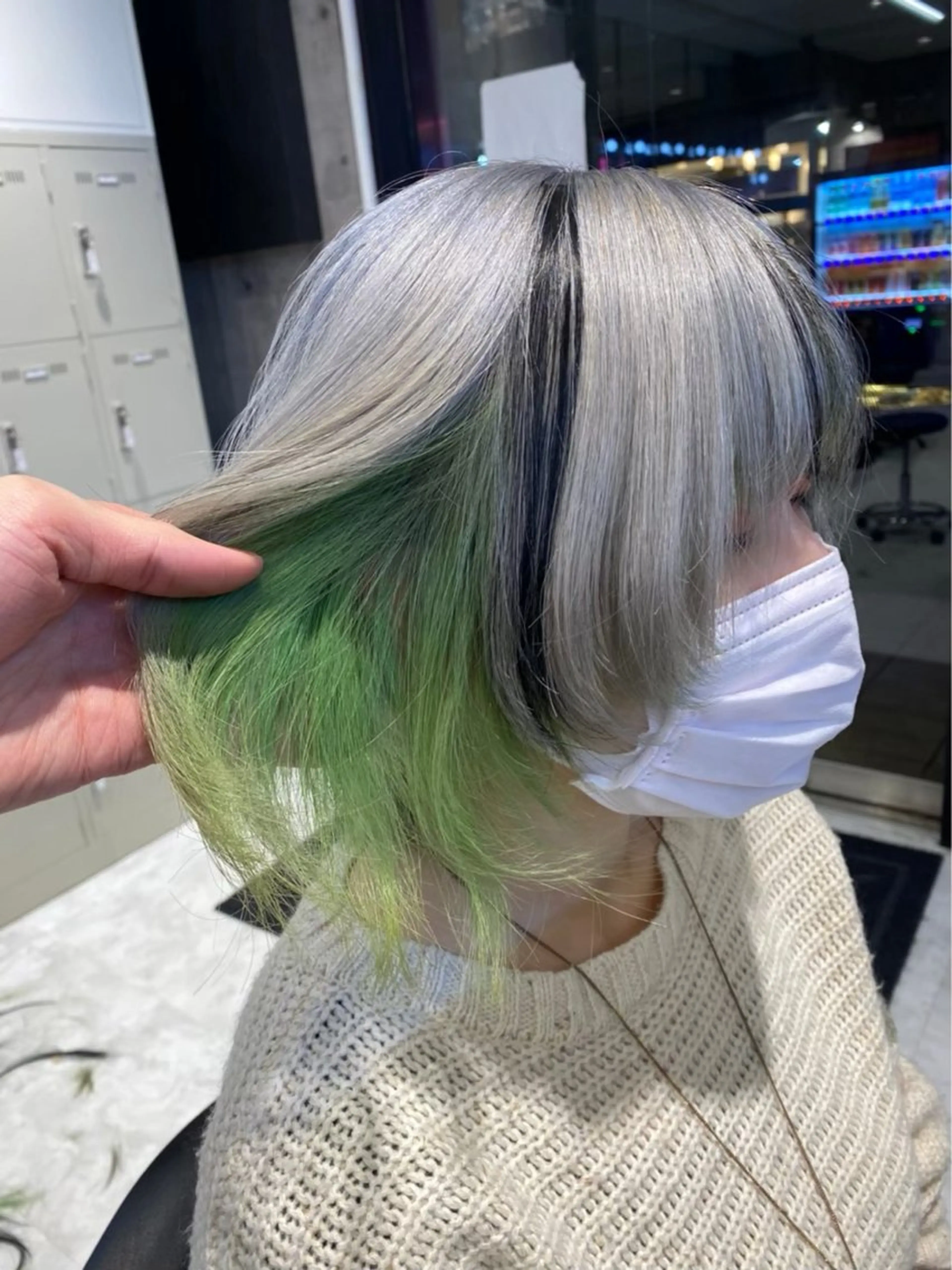 【❇️現在ハイトーンの方限定❇️】デザインカラー➕ダメージ補修トリートメント ⚠️ブリーチ無し⚠️の写真