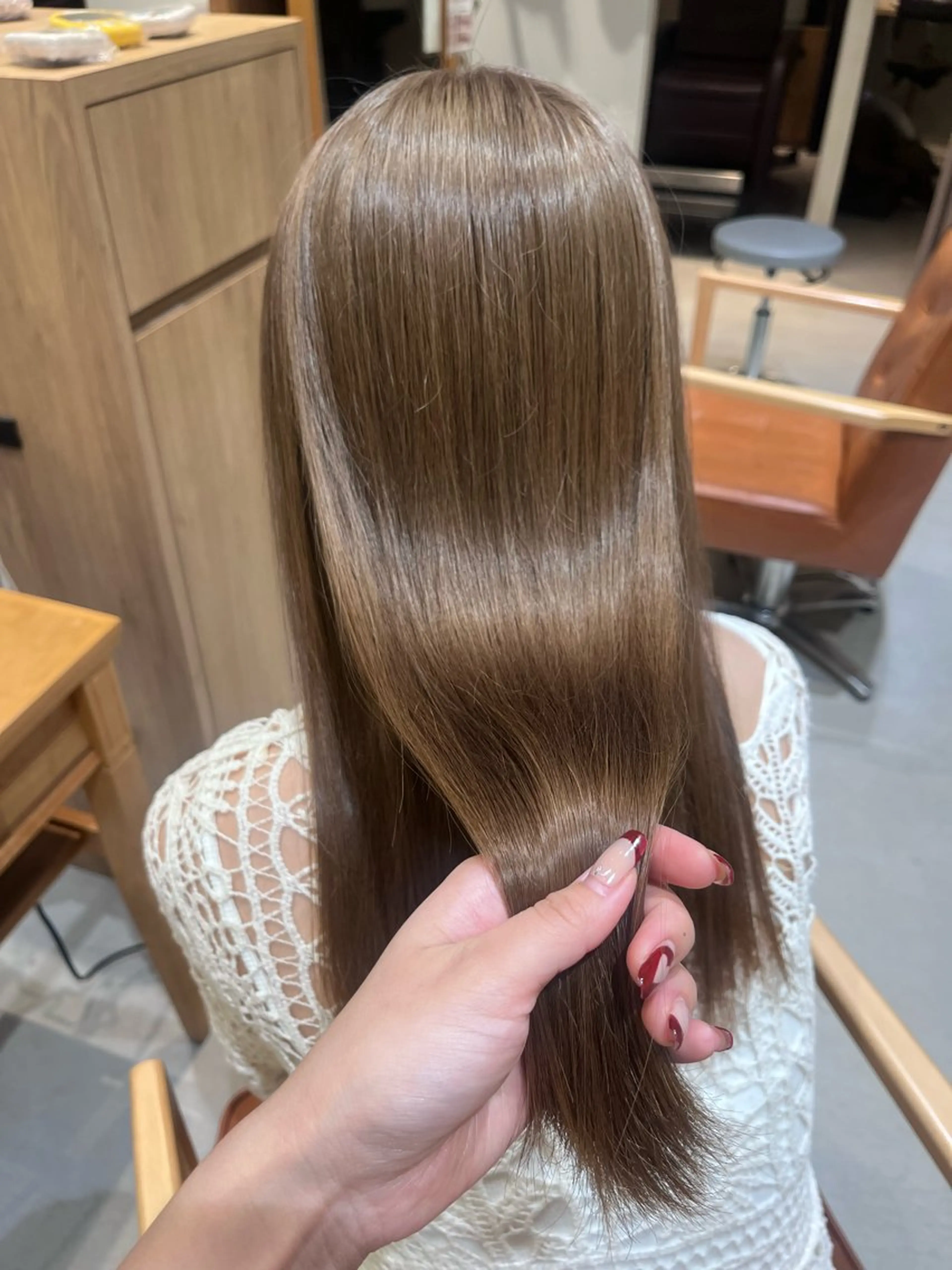 セミロング カラー 髪質改善 トリートメント 透明感カラー🫧🌈 似合わせカット✂︎のヘアスタイル