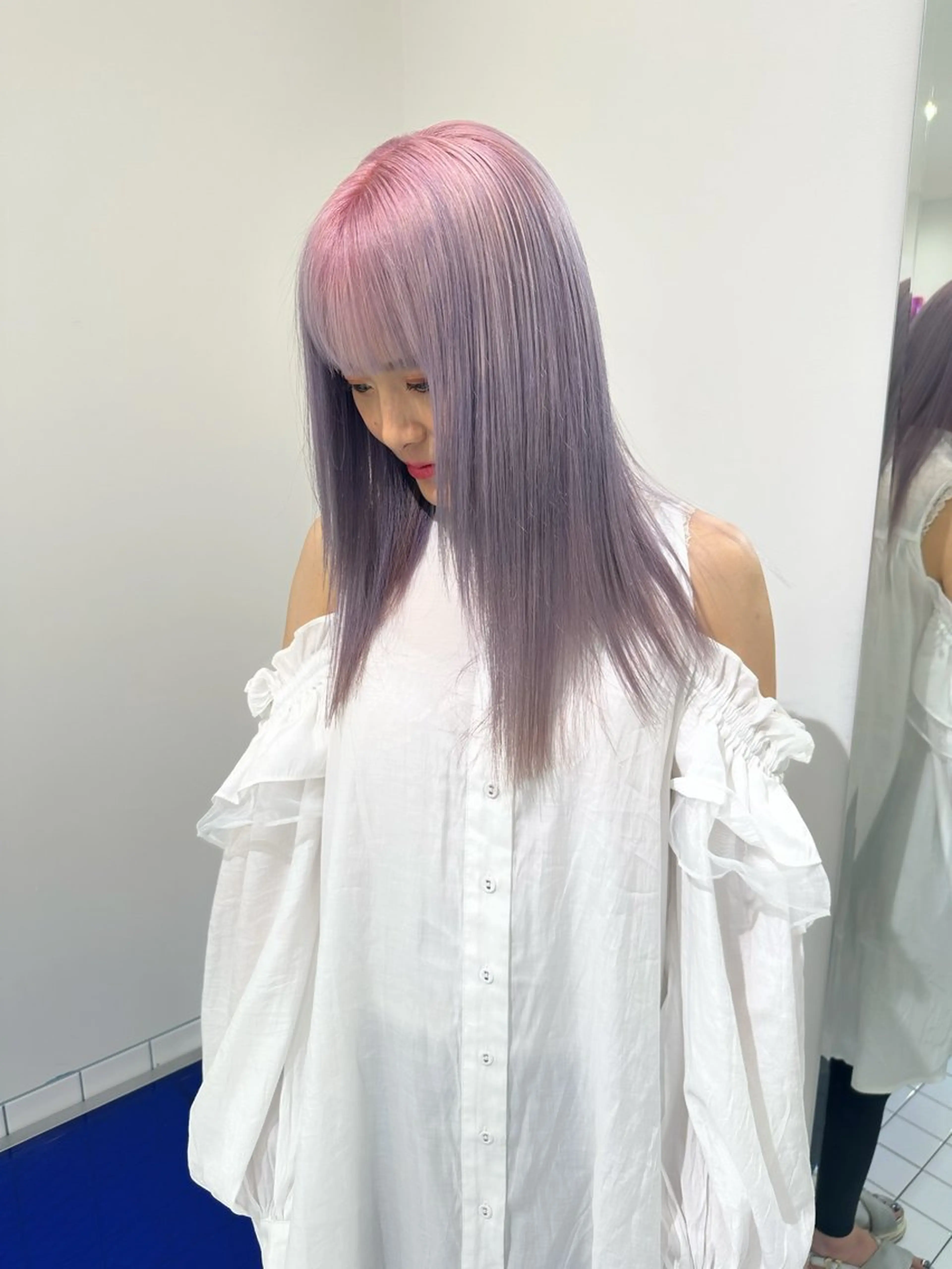 カラー ラベンダーカラー ピンクカラー ヘアカラー エフェクトブリーチ /ウルフ/クワさんのヘアスタイル