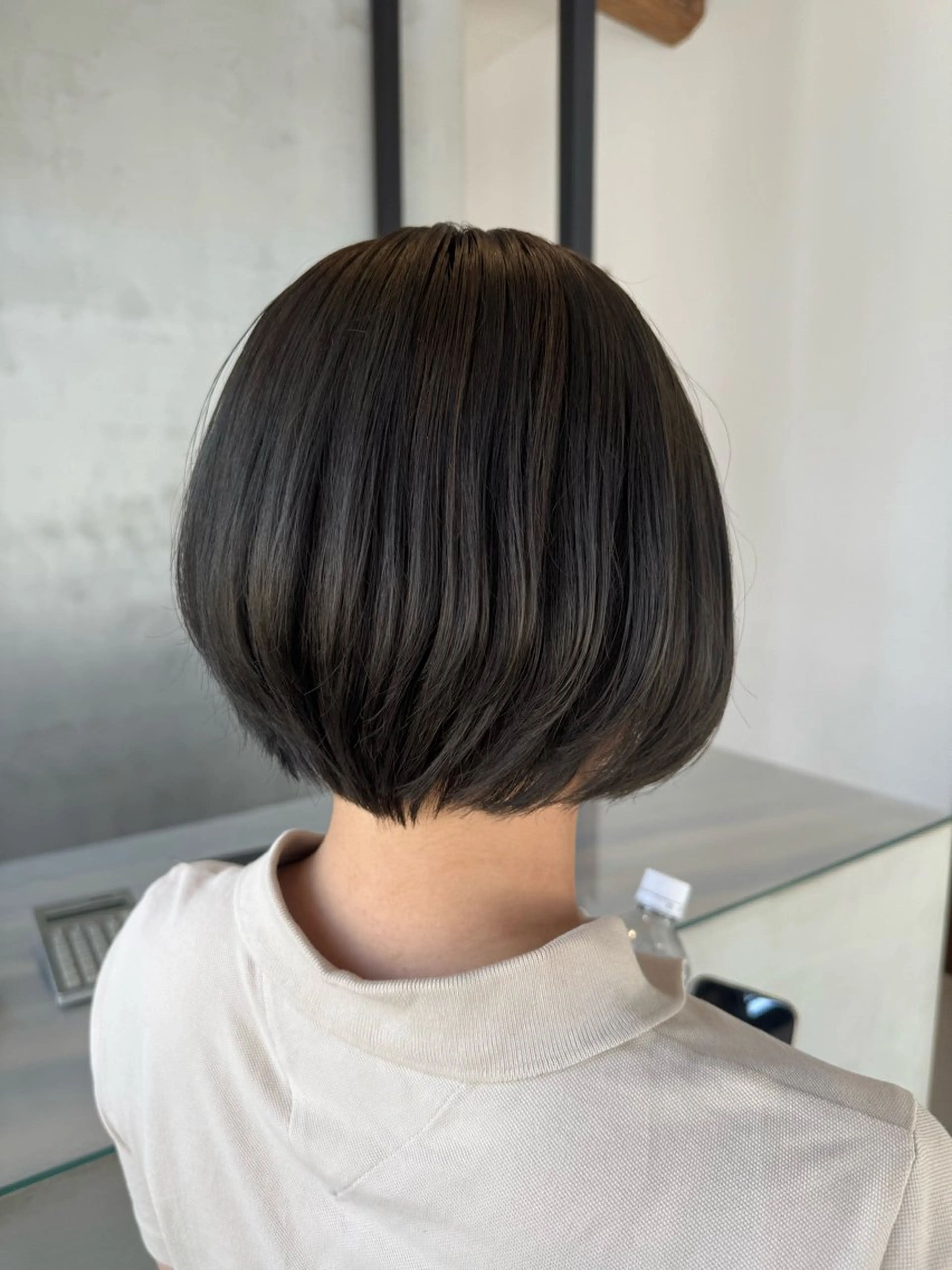 カラー kage Nanamiのヘアスタイル