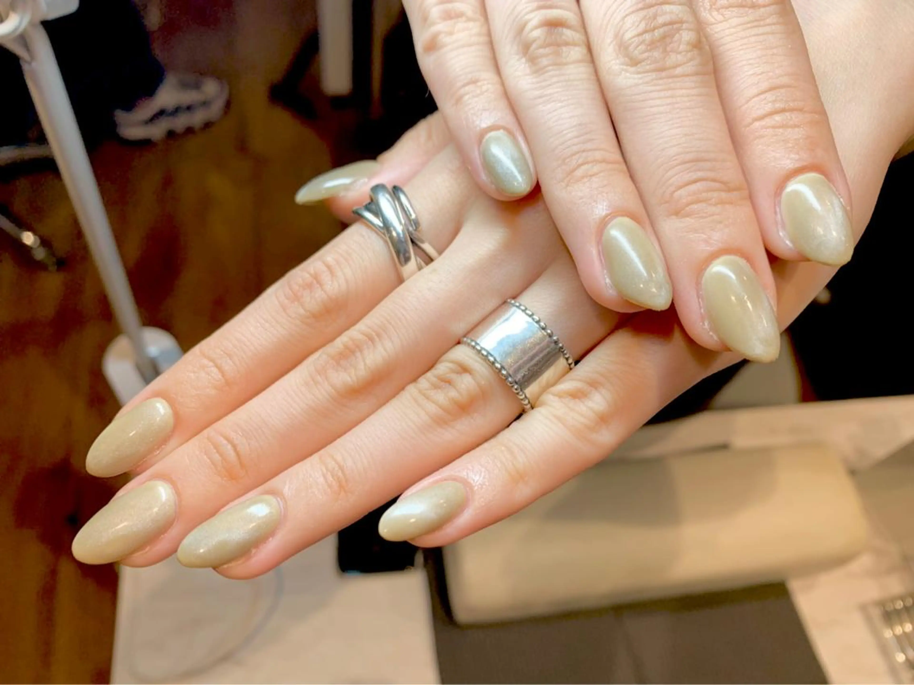 ネイル レイヤーカット/ 髪質改善/羽柴りくのヘアスタイル