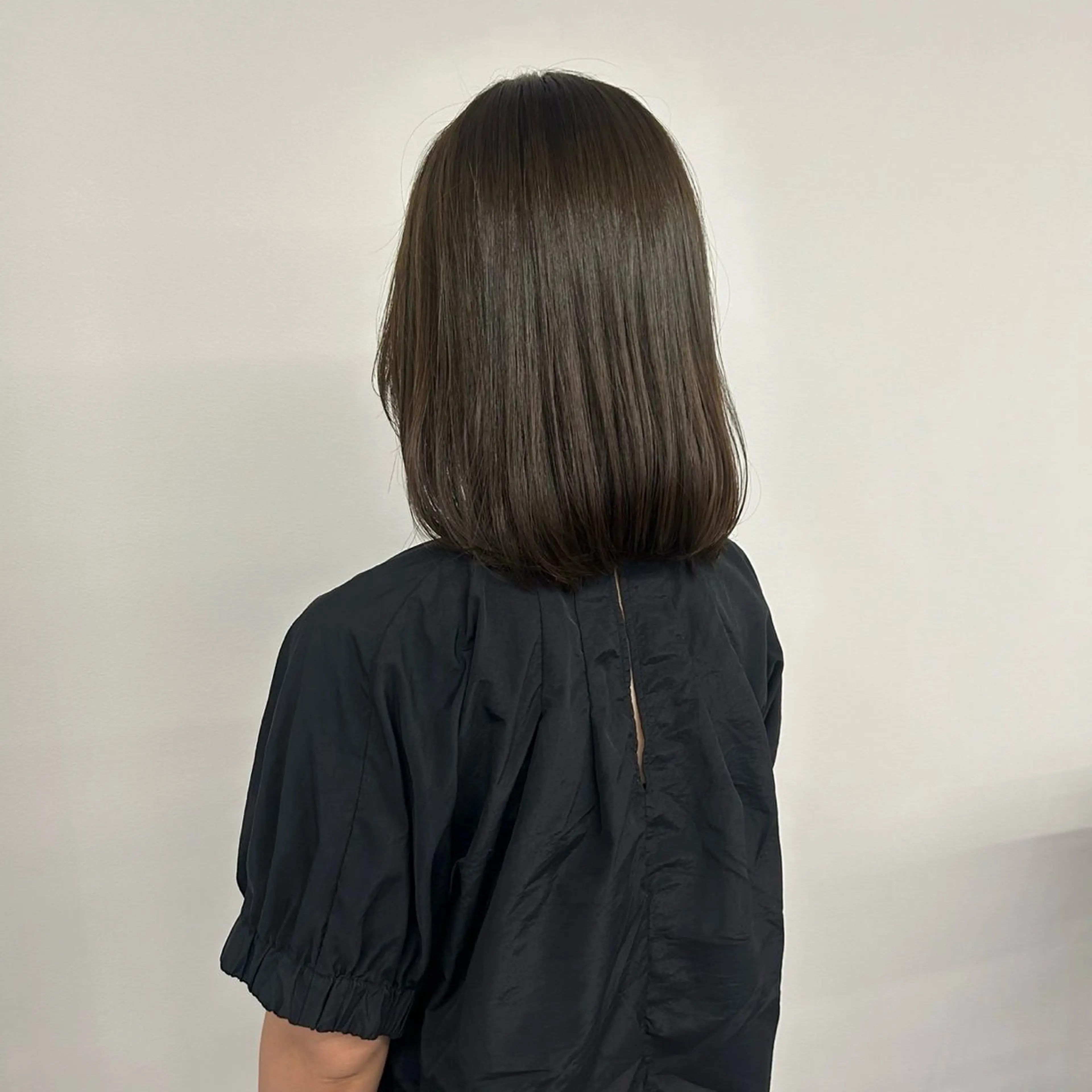 ミディアム ヘアカラー 鍛治 美月稀のヘアスタイル