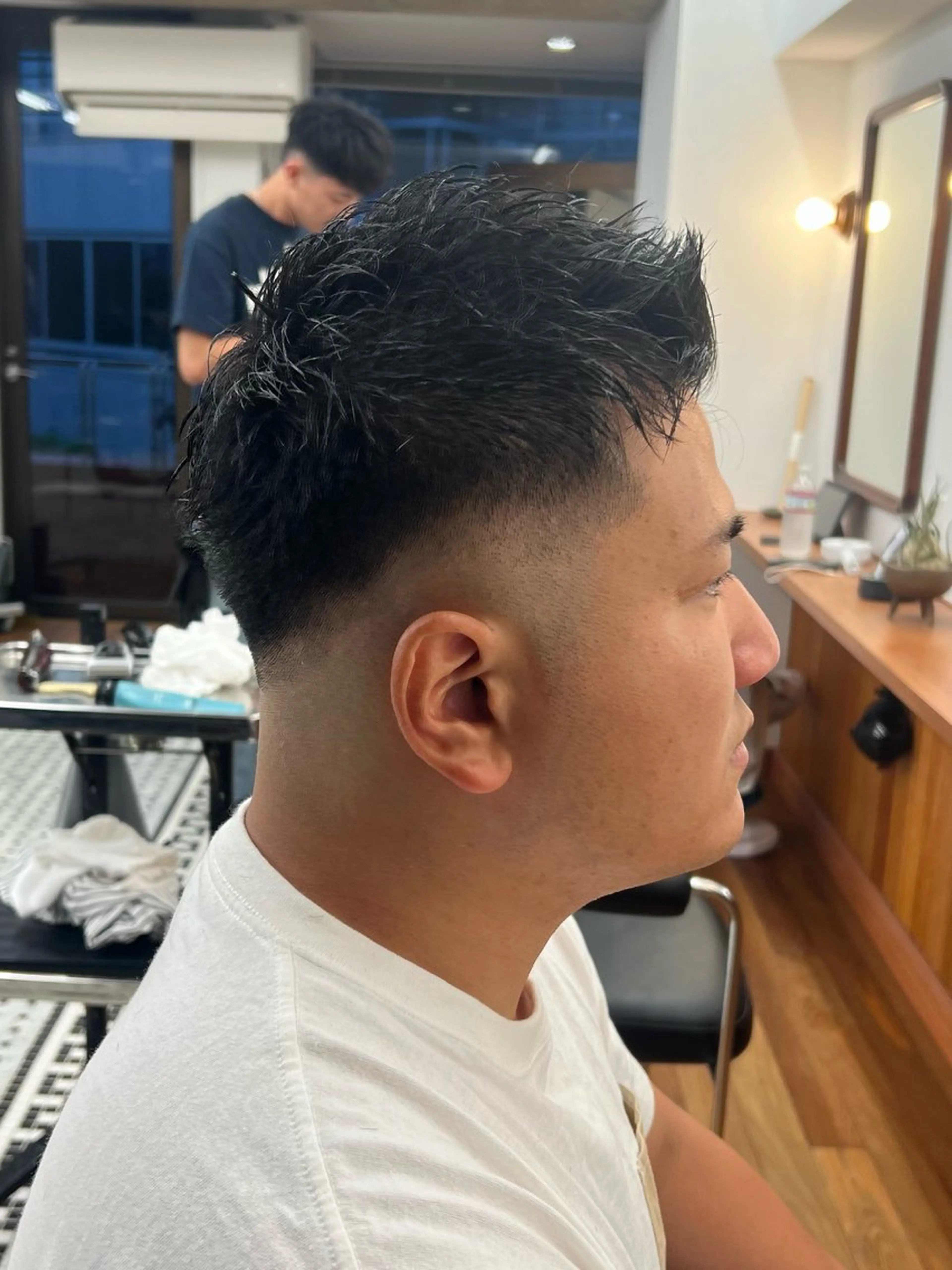 ショート メンズ カット メンズカット✂️ スキンフェード伊藤陸のヘアスタイル