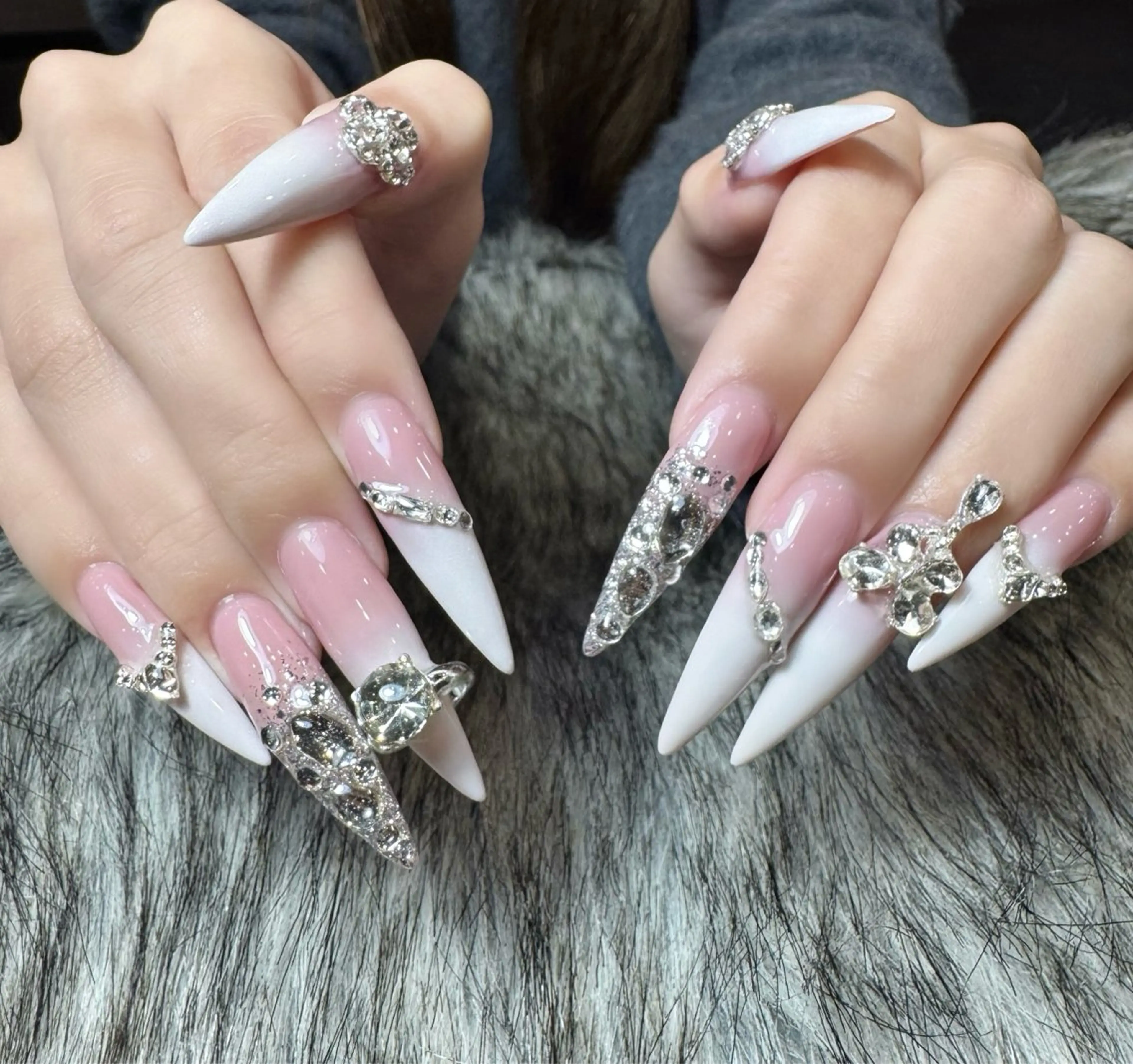 ネイル ロングネイル ハンドネイル Doris Nail Salonのネイルデザイン