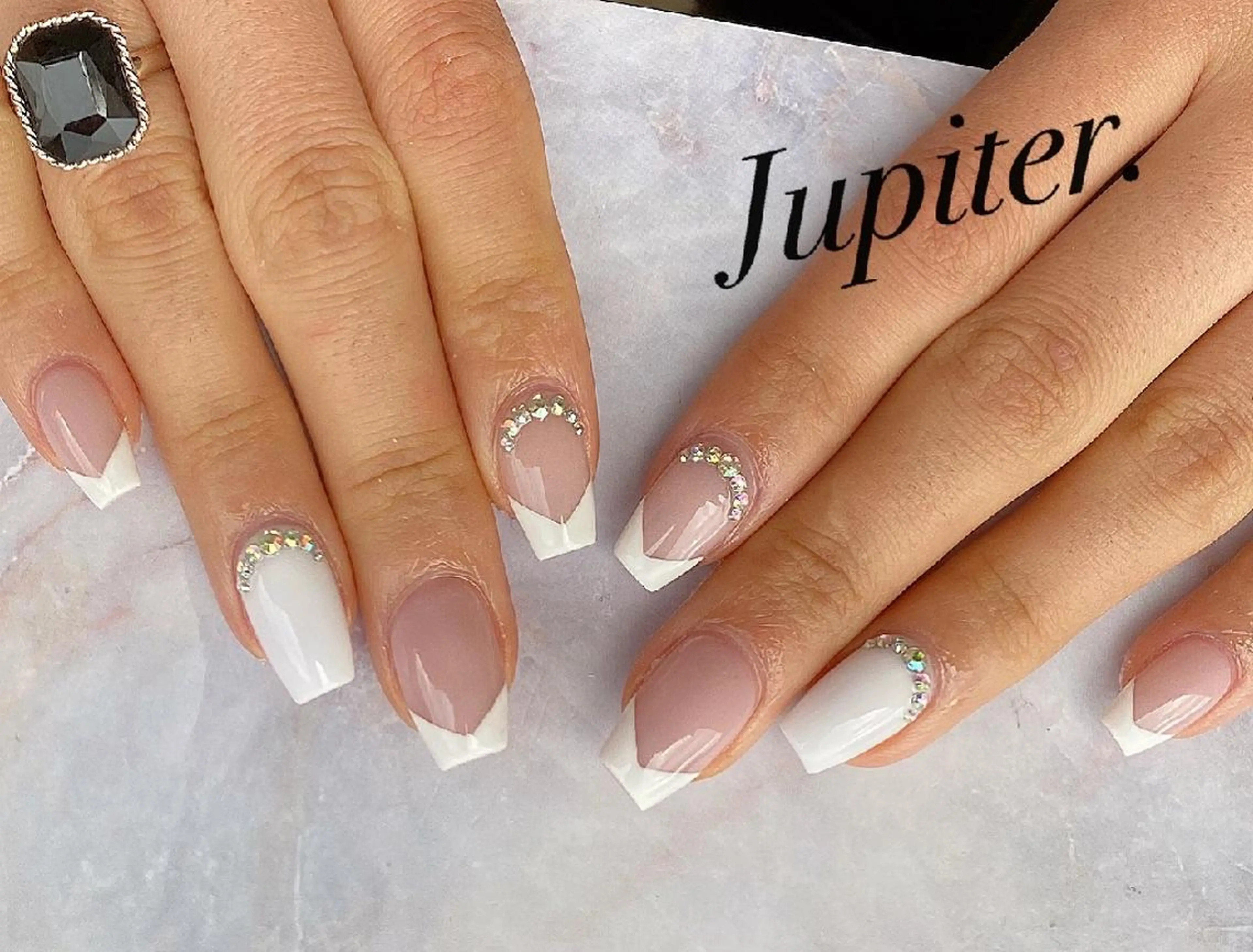 ネイル Jupiter .のネイルデザイン