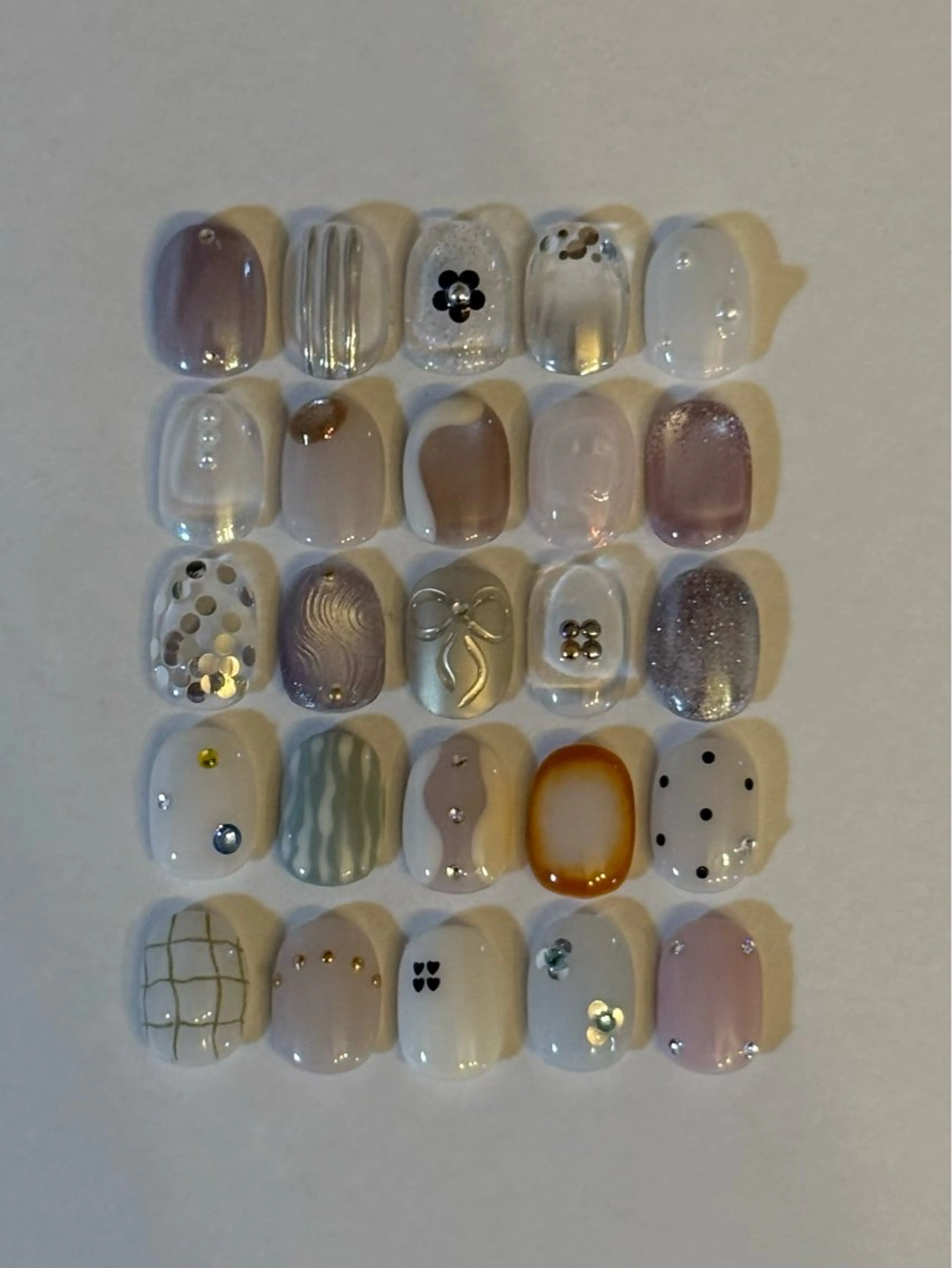 ネイル kana モデル様再募集中🔥のネイルデザイン