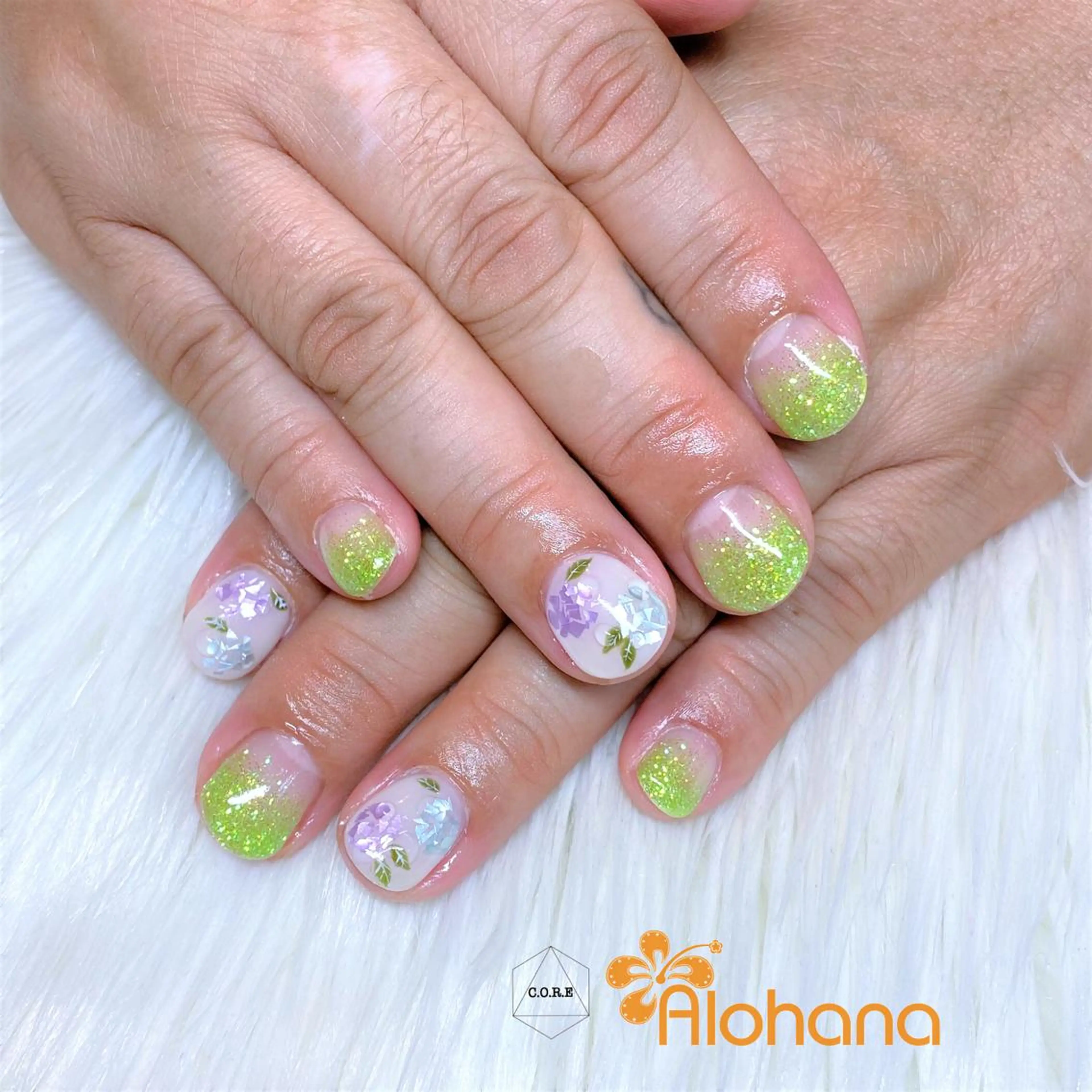 ネイル ハンドネイル Alohana Minaのネイルデザイン