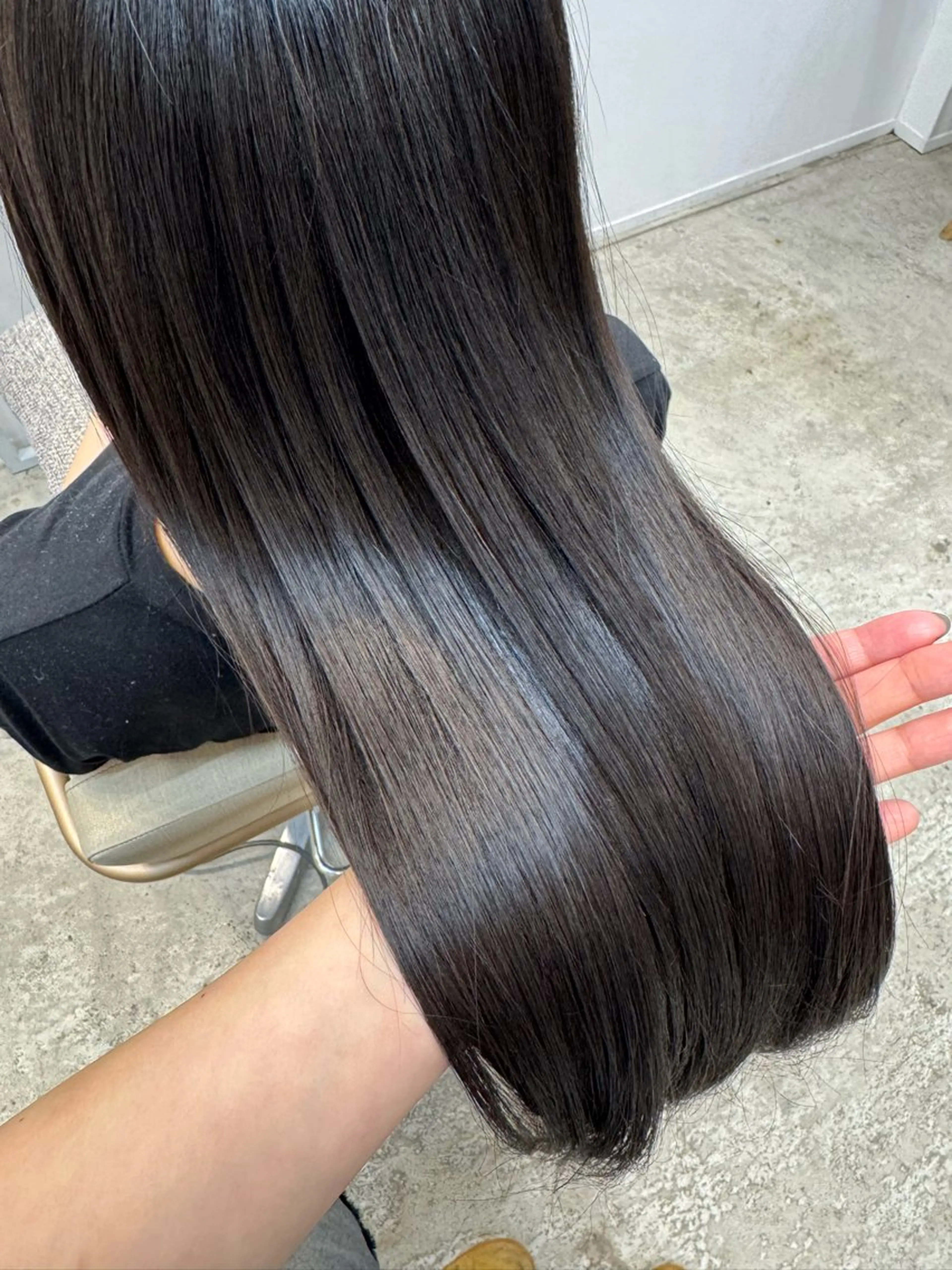 ロング カラー トリートメント 透明感カラー／ 縮毛矯正／まりなのヘアスタイル