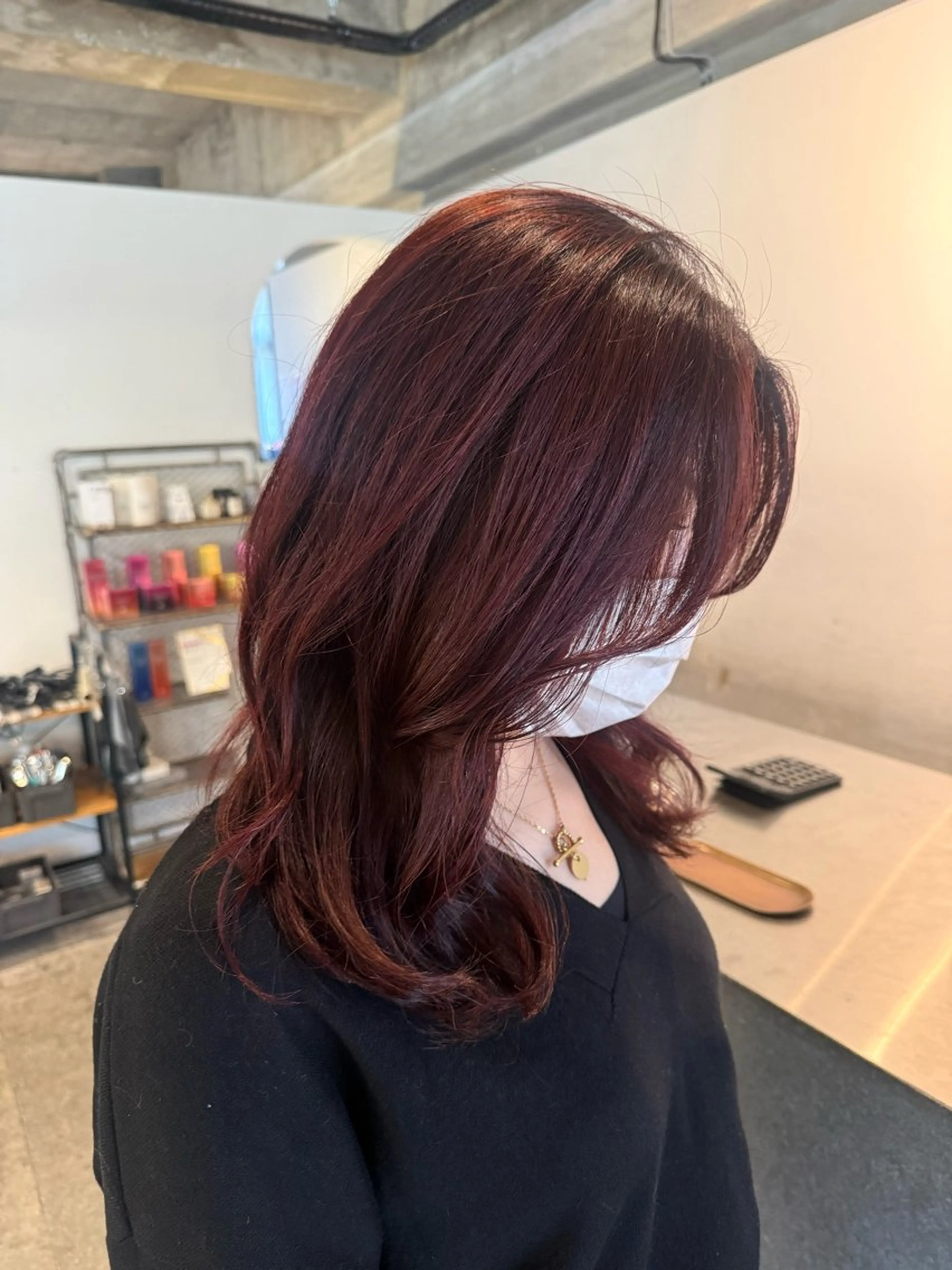 セミロング 寺本 奈央のヘアスタイル