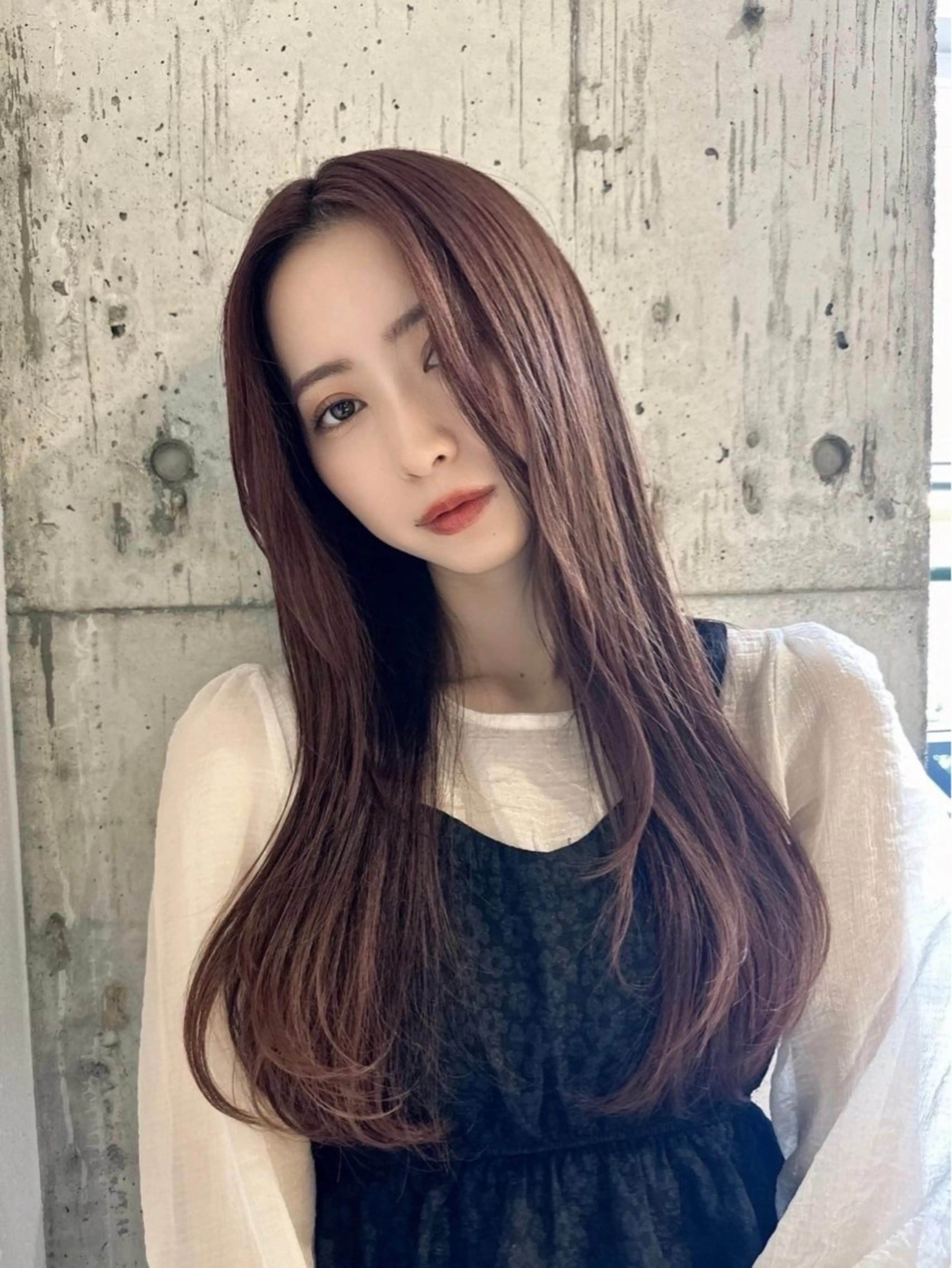 ロング かわいい艶カラー🎀 ナカニシアチカのヘアスタイル