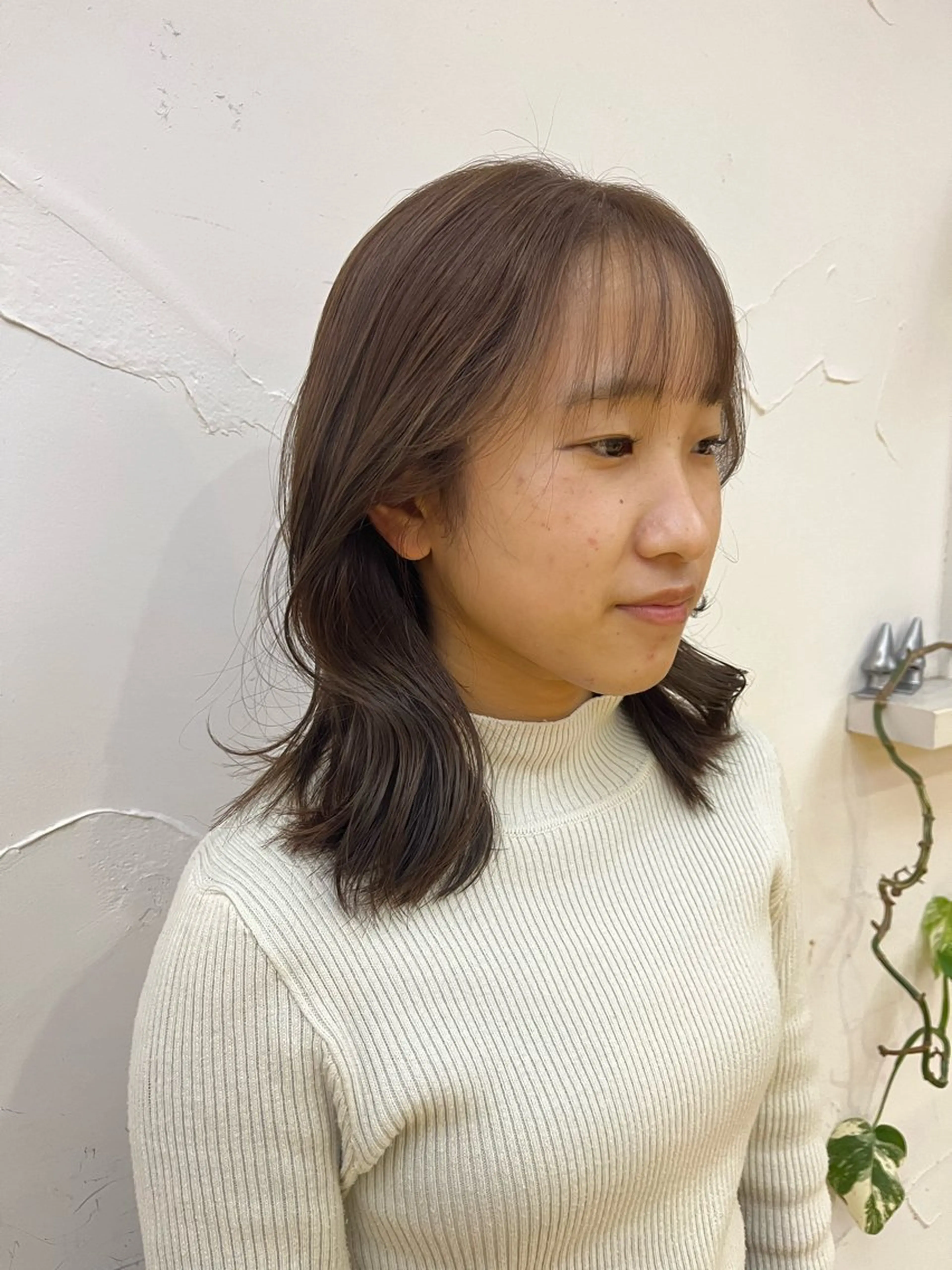 ミディアム ゆい/ ショート/レイヤーのヘアスタイル