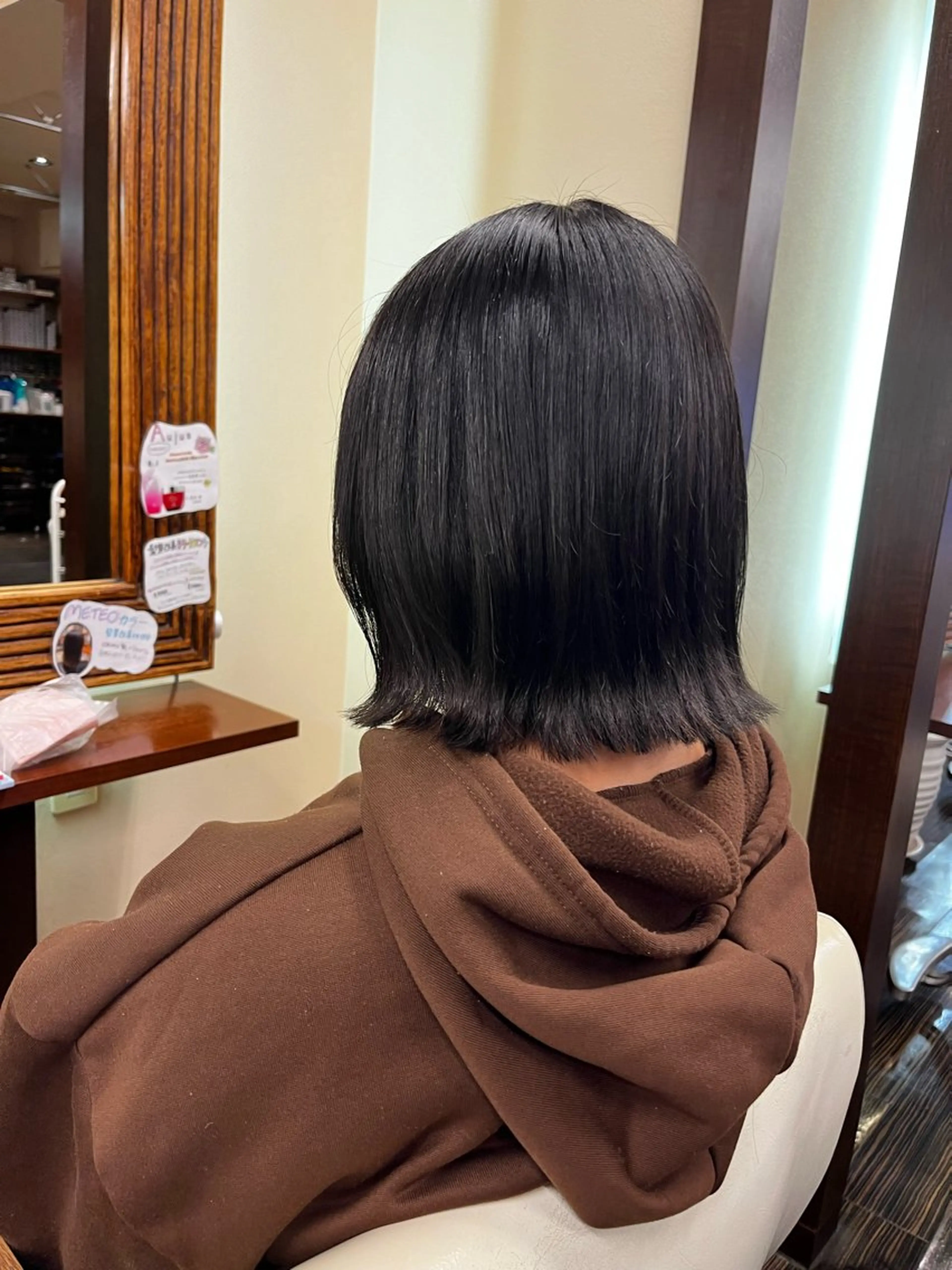 ミディアム カット トリートメント 西形 梨瑚のヘアスタイル