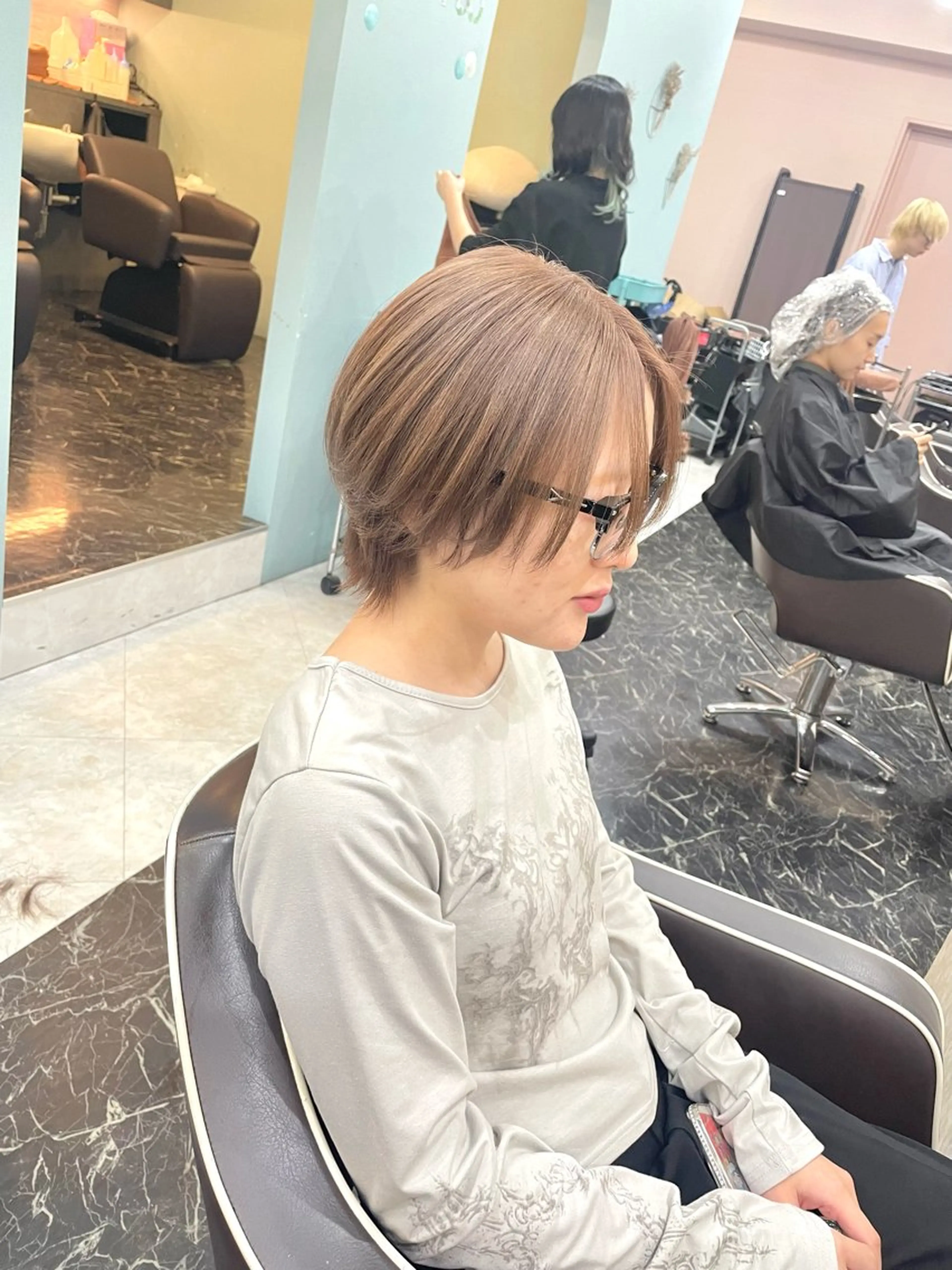ショート カット ヘアカラー 亀川蓮 Agu hairのヘアスタイル