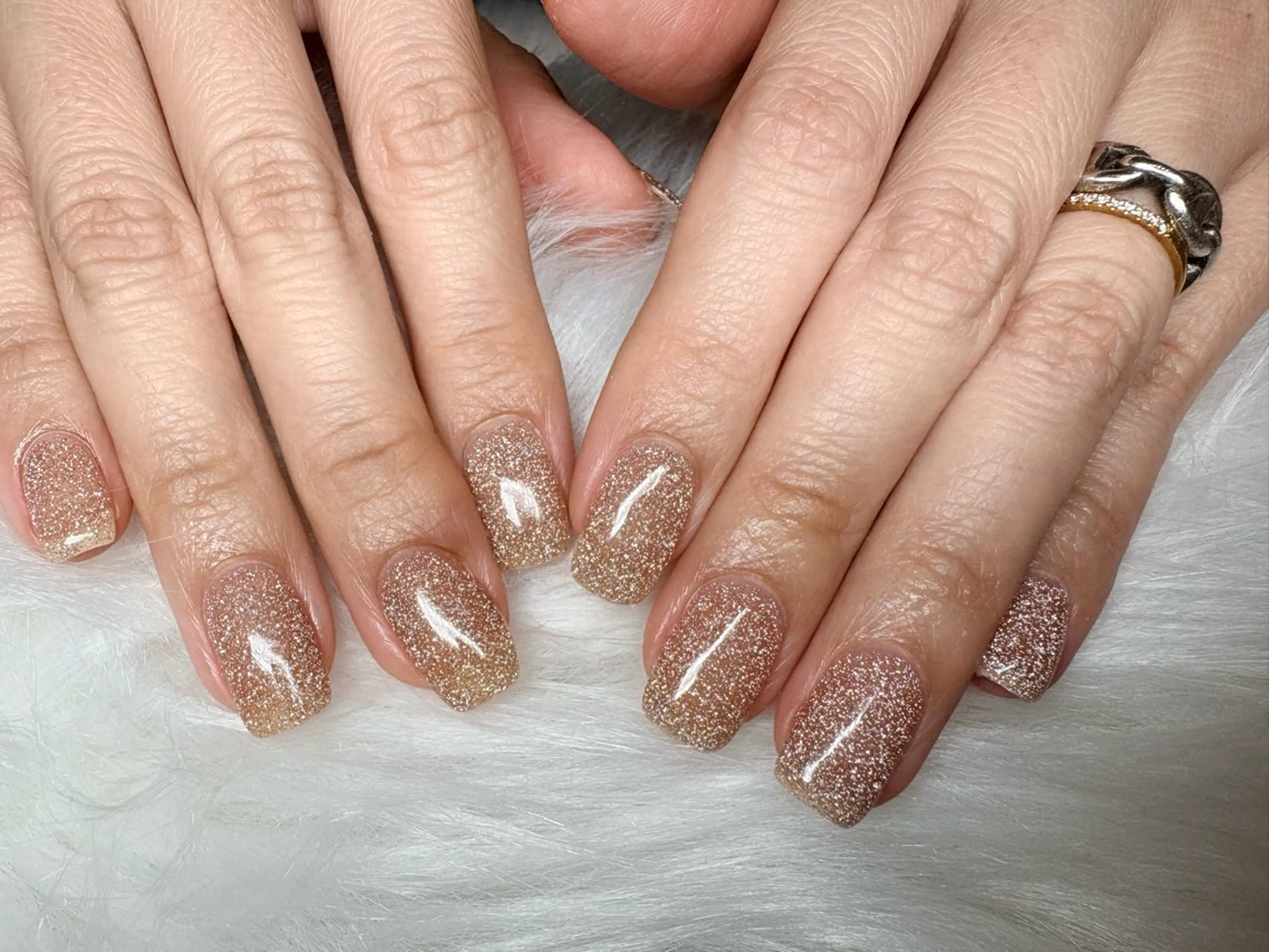 ネイル 寺山 千鶴のネイルデザイン