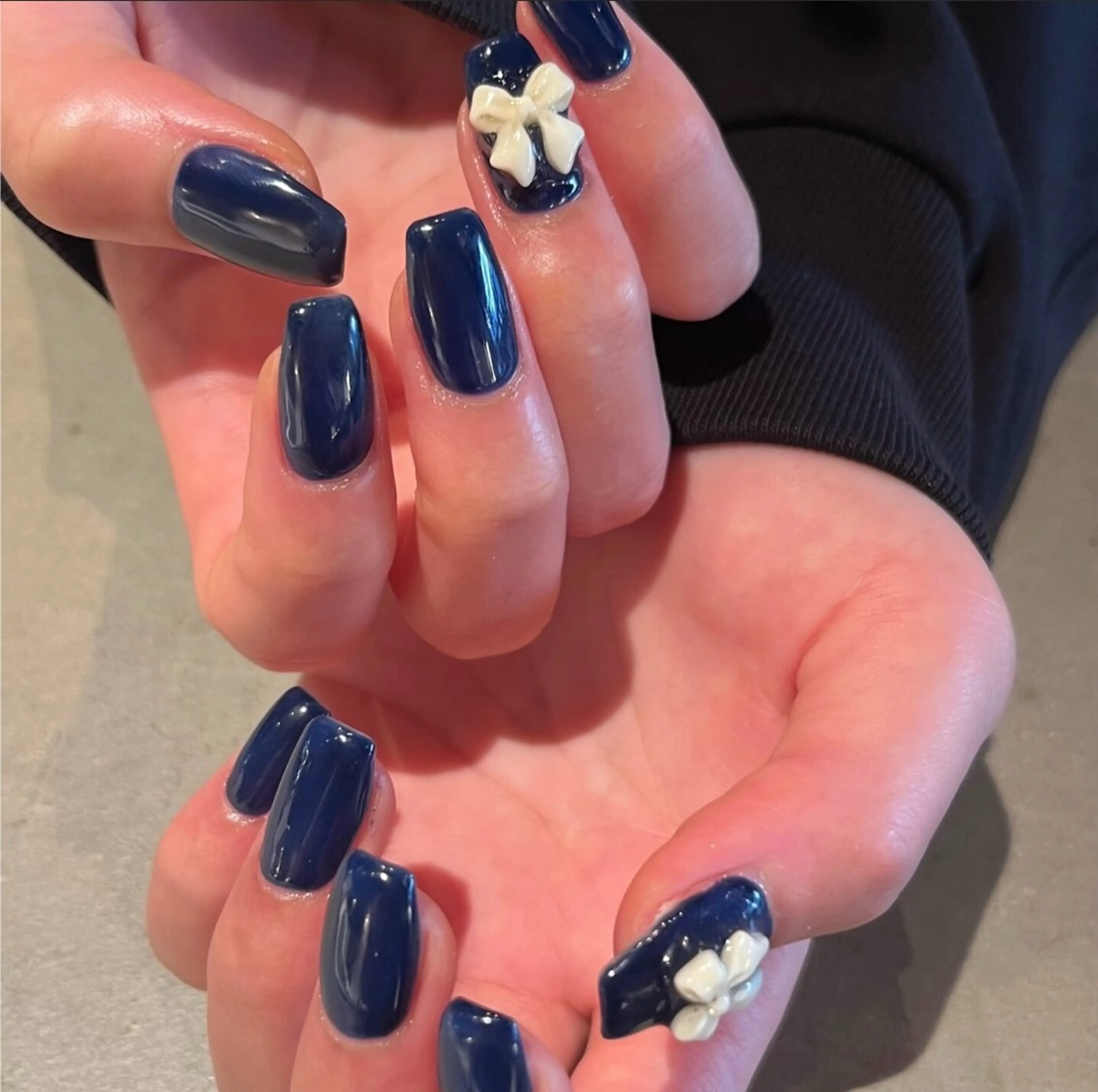 ネイル 藤井 里緒奈のネイルデザイン