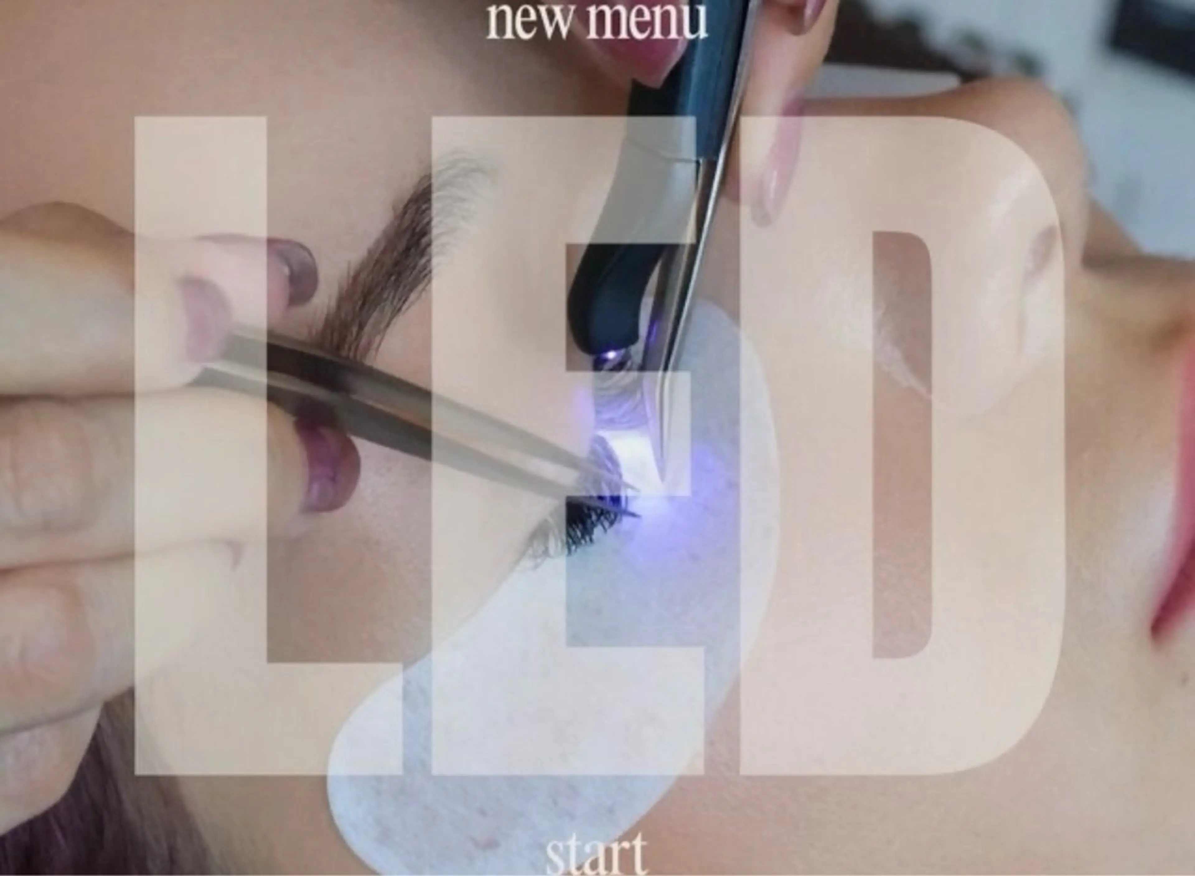 ⭐️期間限定⭐️【オフ無しor有り】🔦LEDフラットラッシュ120本👀の写真