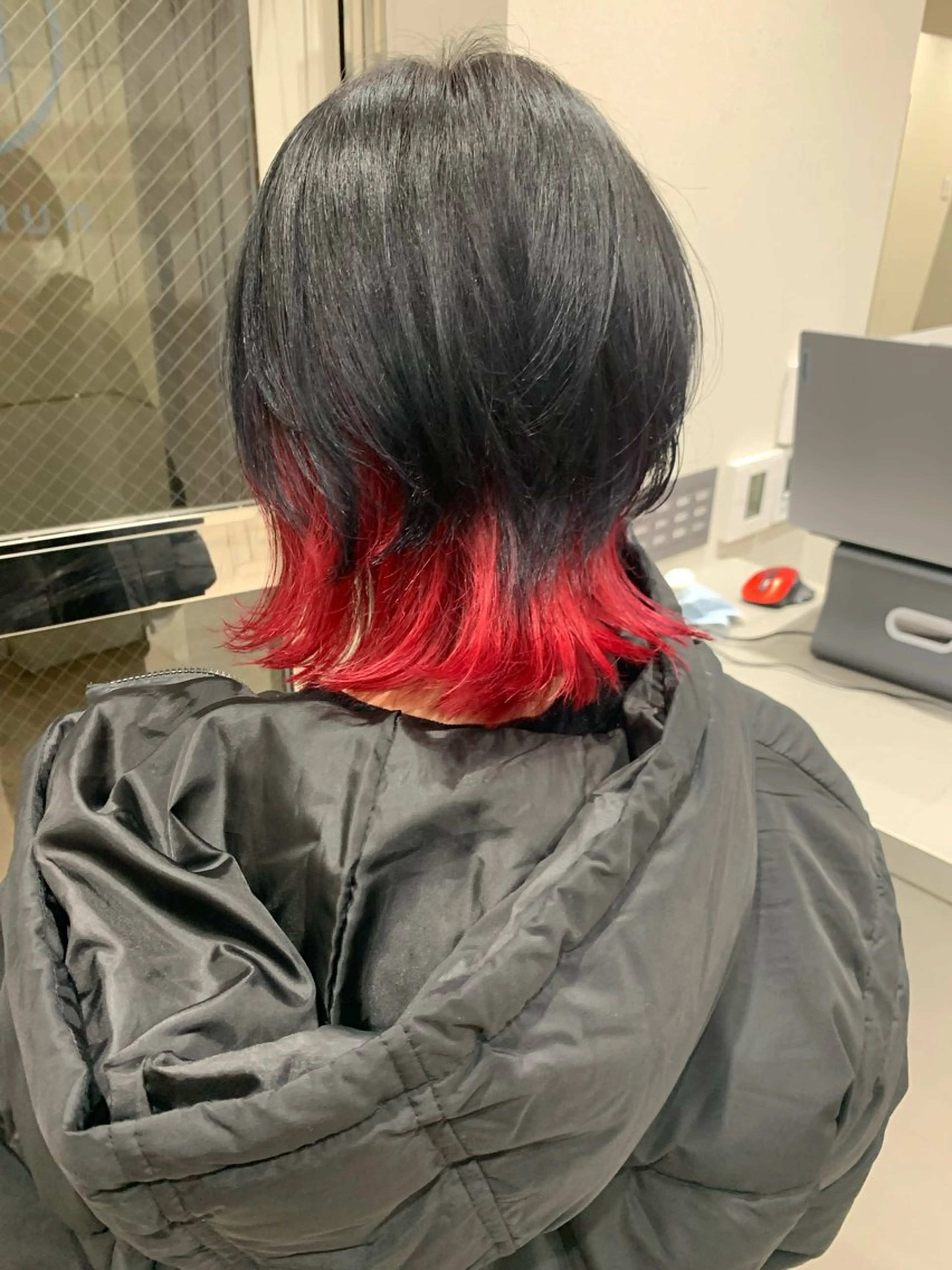 ショート ヘアカラー newiネウィ _naoのヘアスタイル