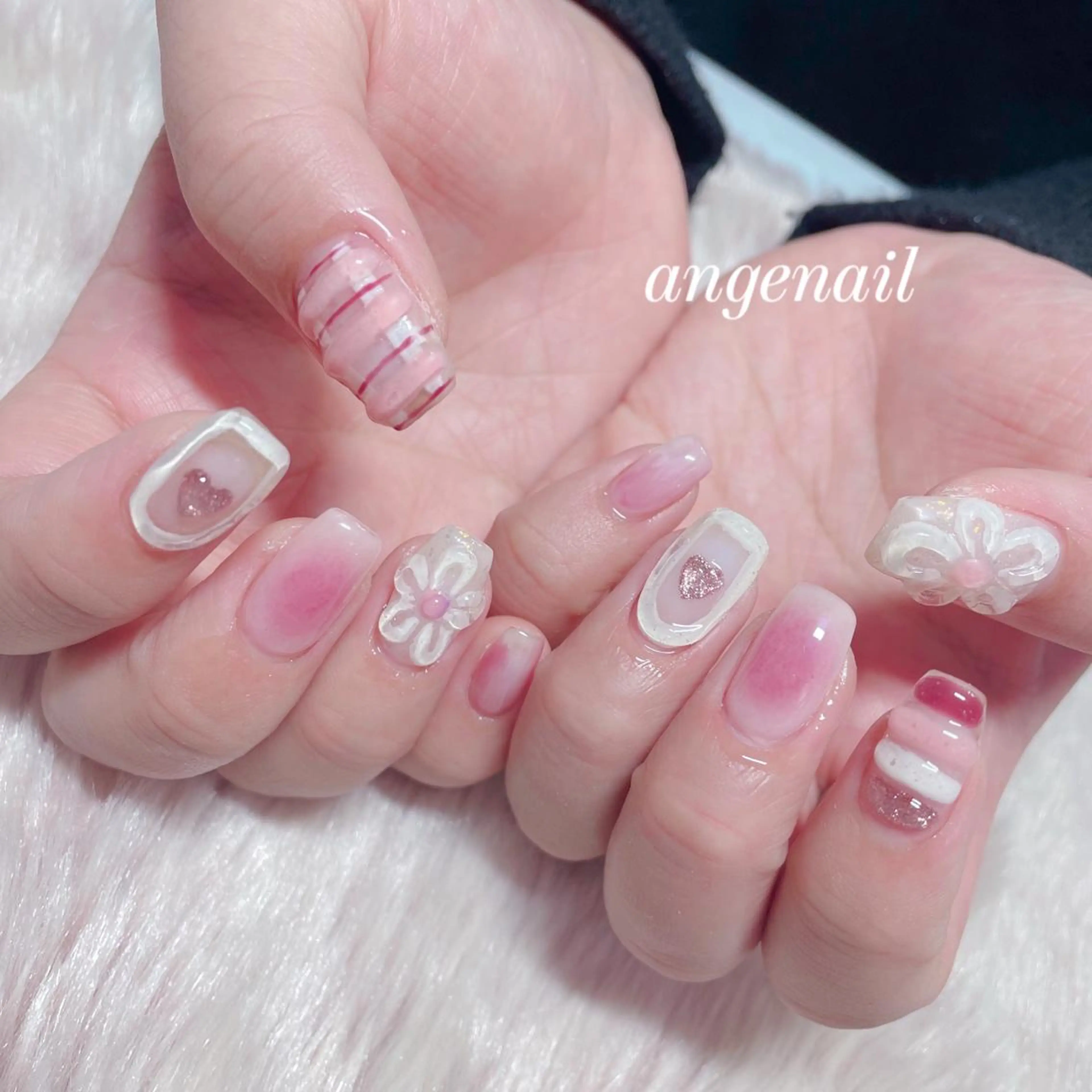 ネイル ハンドネイル オーナーネイリスト MAKIのネイルデザイン