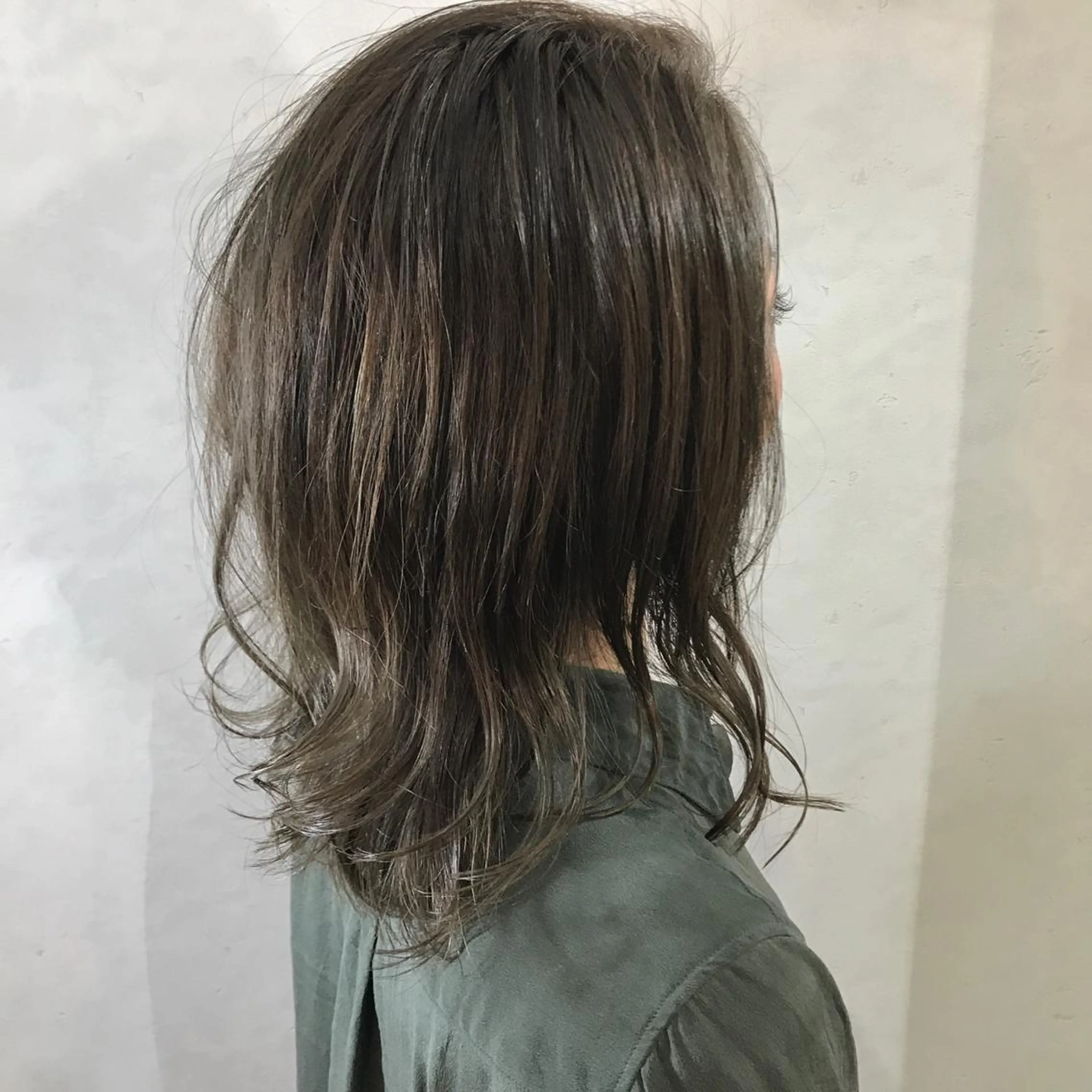 ミディアム カラー グレージュ 💎髪質改善💎 デザイナーshinのヘアスタイル