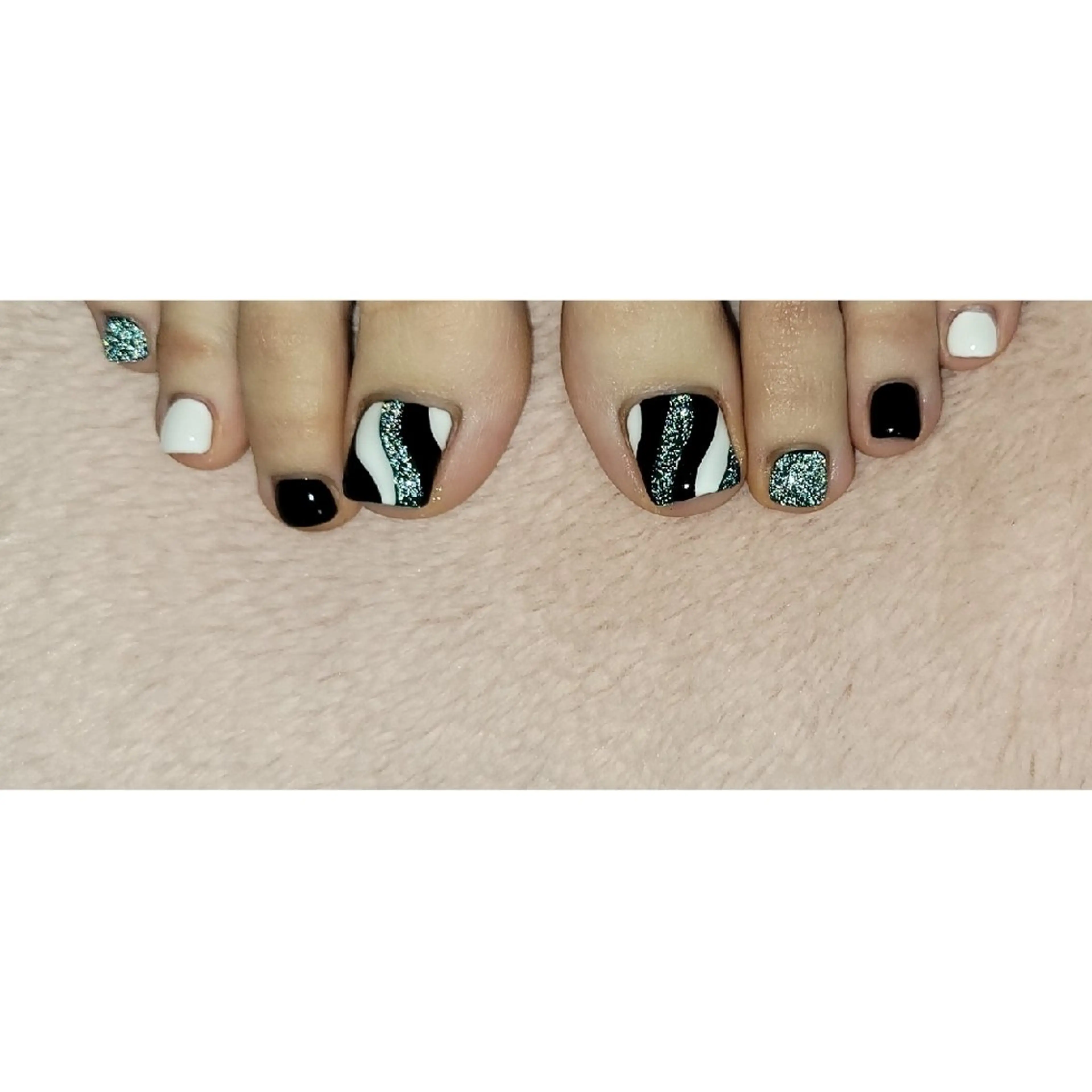 ネイル フットネイル ネイルサロンほっこり kanaのネイルデザイン