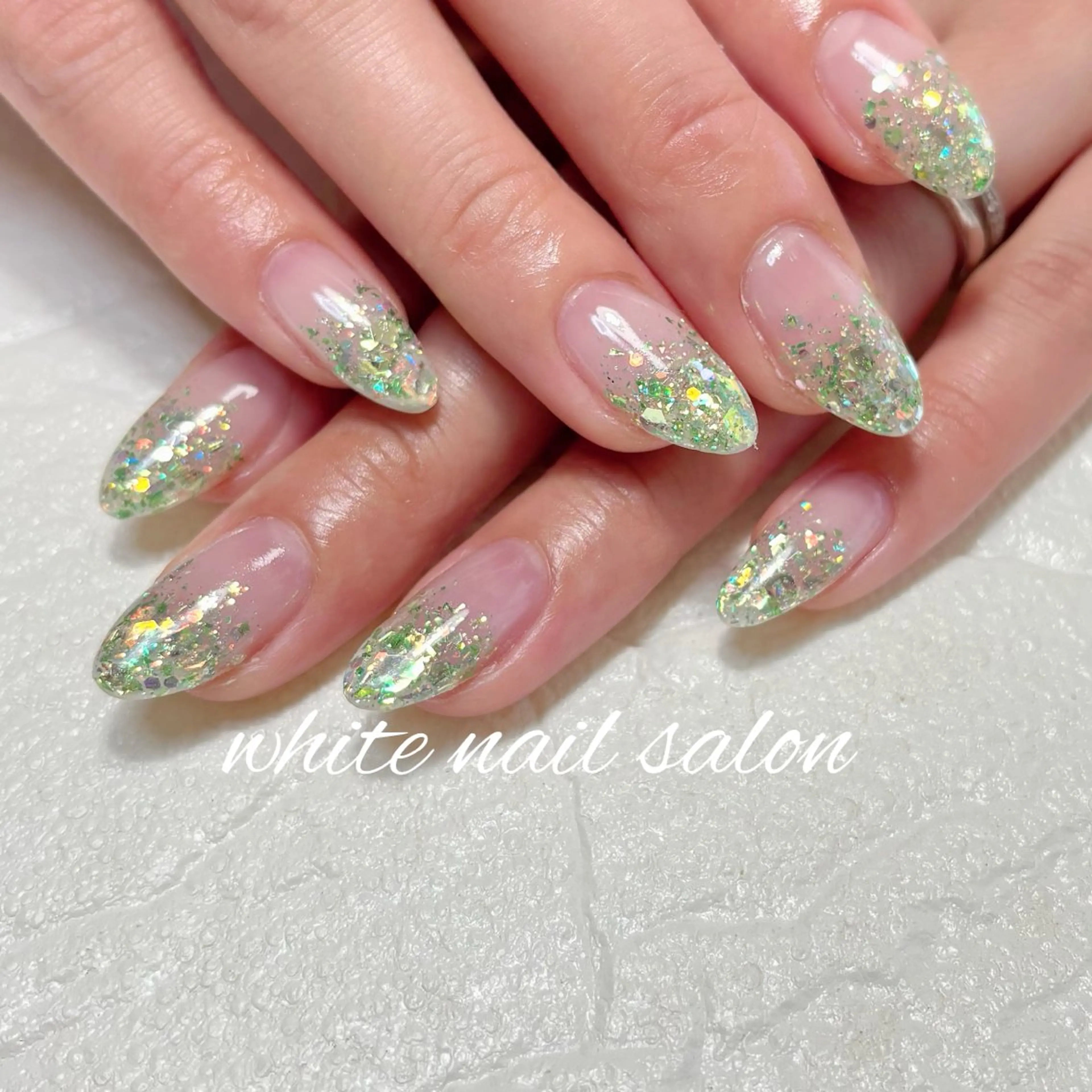 ネイル フットネイル ハンドネイル white nail salonのネイルデザイン