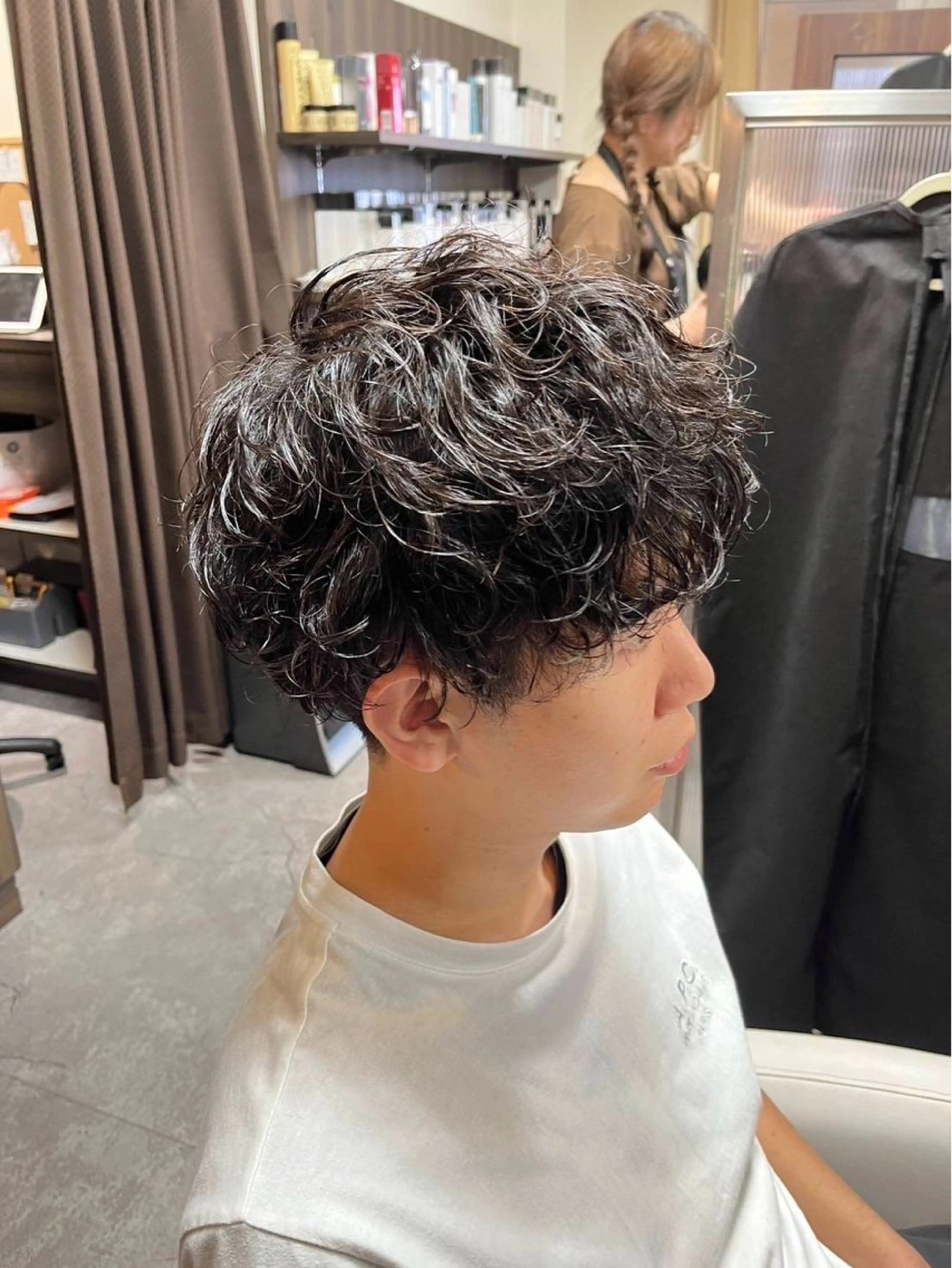 ショート カラー パーマ メンズ KIRAVI 【キラヴィ】三宮店所属・ミナミ/メンズ メンズパーマ/眉毛のヘアスタイル