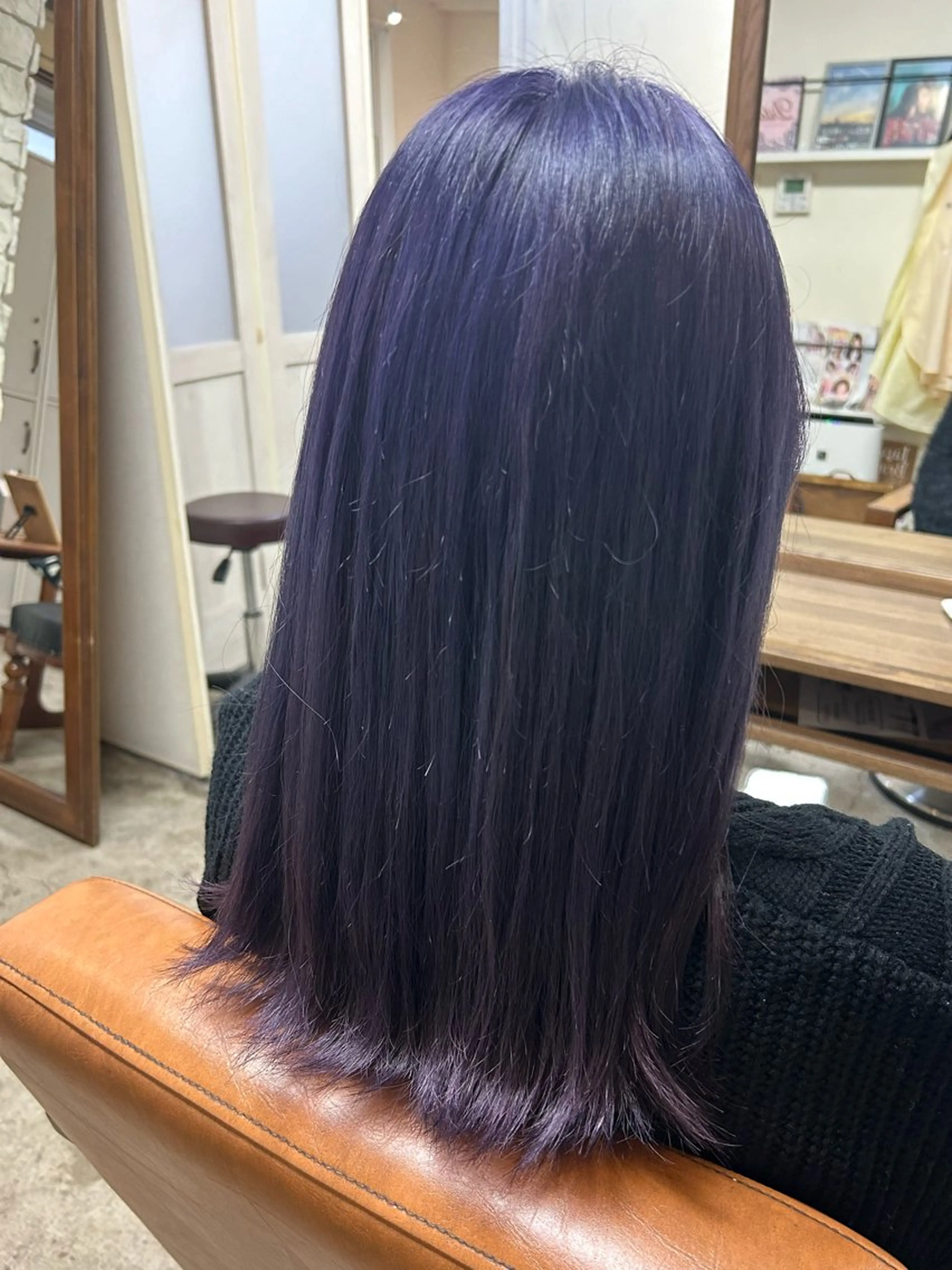 ミディアム カラー ブリーチ パープルカラー コヤナギ ラムのヘアスタイル