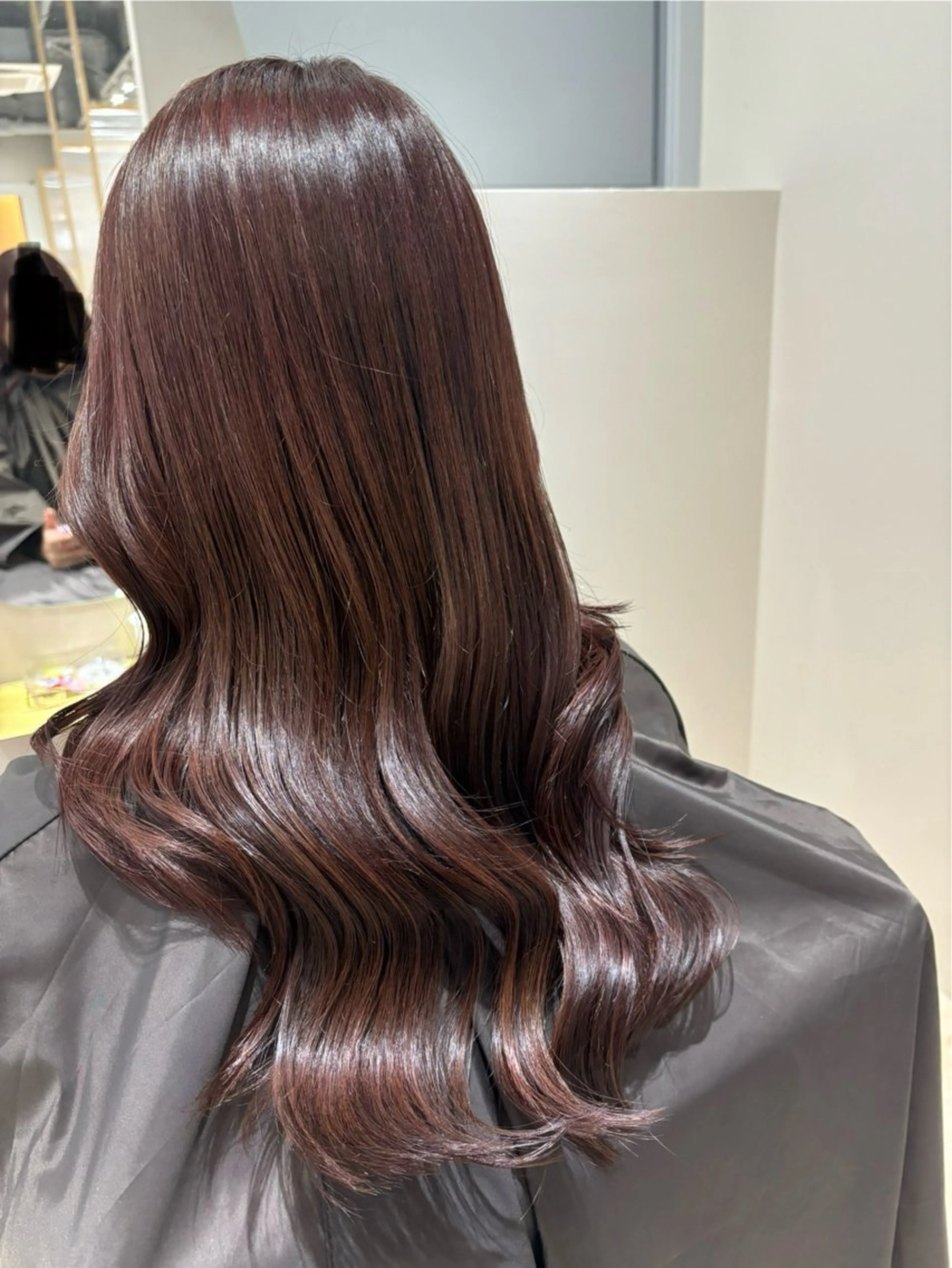 セミロング カラー ブラウンカラー ピンクカラー ピンクブラウン 🐶 Zina川崎 竹下  あい🐶のヘアスタイル