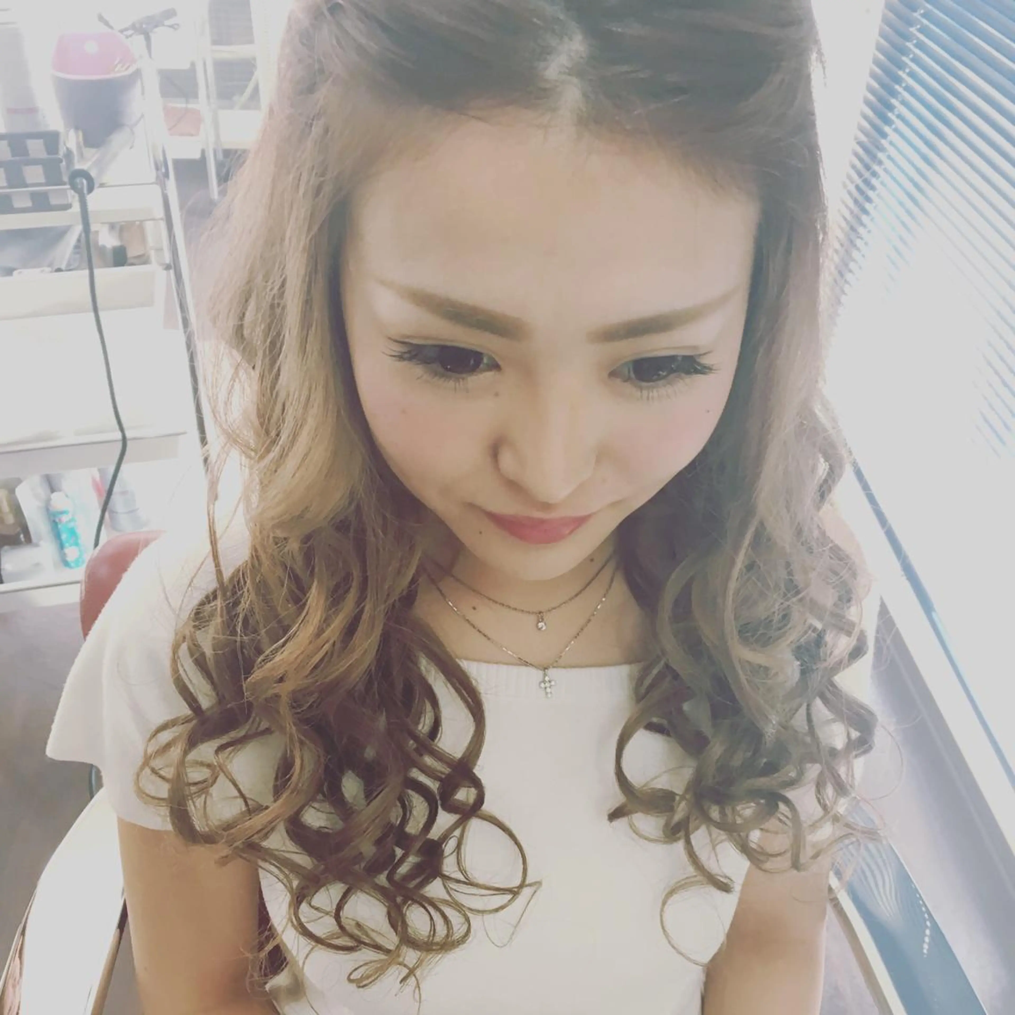 セミロング ヘアアレンジ プルエクステ エクステ ヘアカラー エクステ Wakita Masakiのヘアスタイル