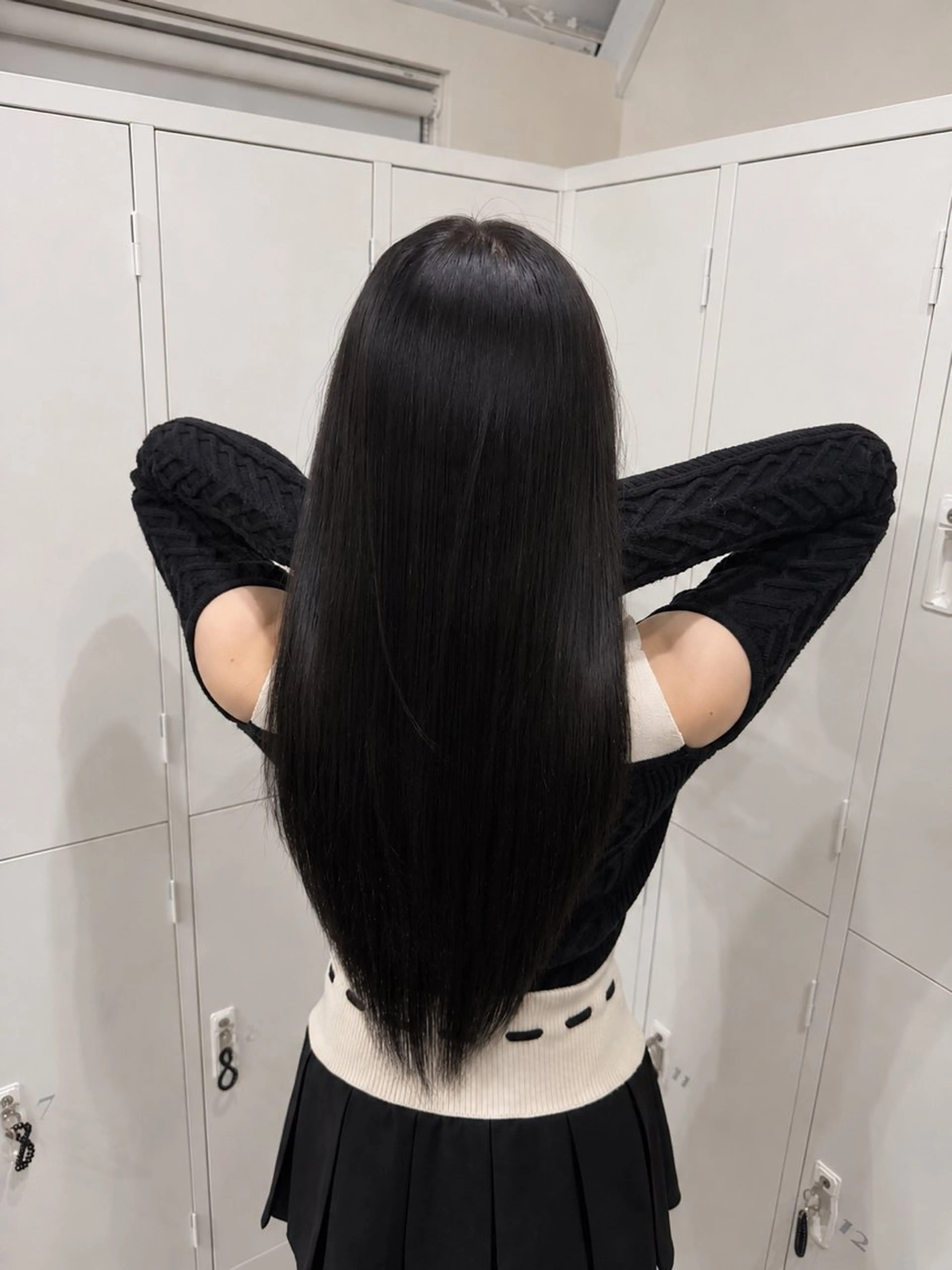 ロング カット ヘアカラー トリートメント 🫧とぅるん艶髪🫧 透明感カラー×猿渡のヘアスタイル