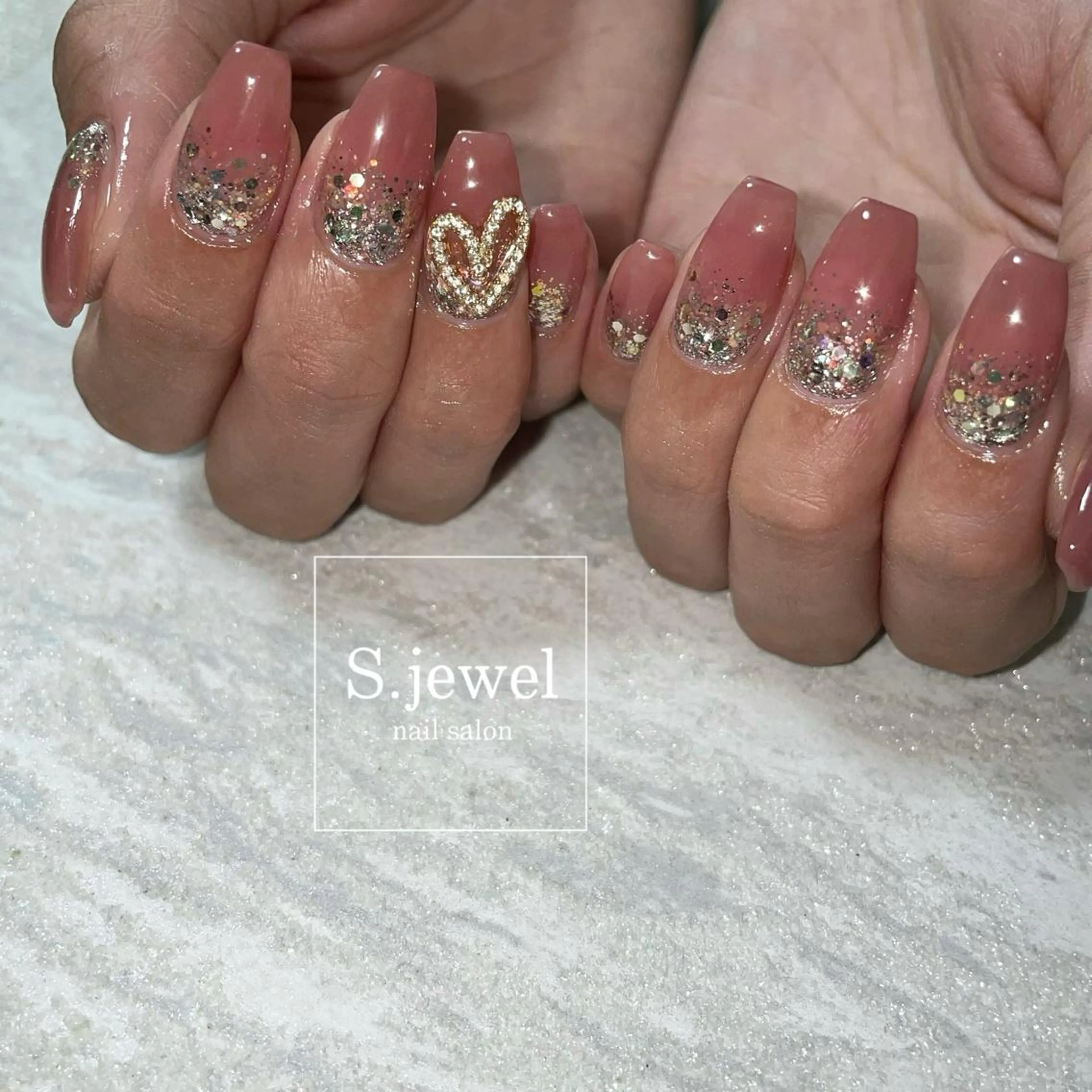 ネイル S. JEWELのネイルデザイン