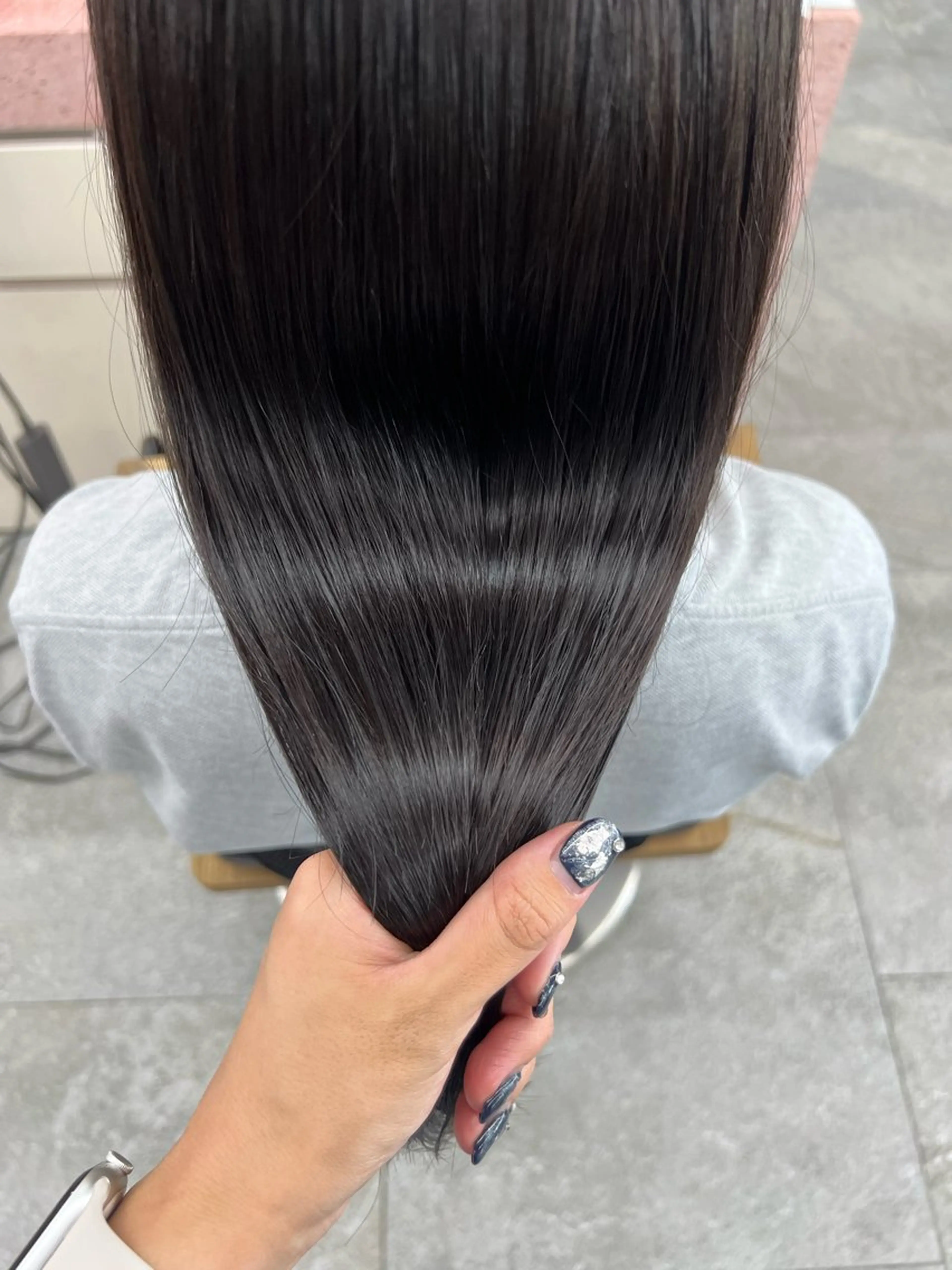 ロング カラー 透明感カラー グレージュ 髪質改善 トリートメント カット ヘアカラー トリートメント azumi/ボブ/暖 色/オリーブ/縮毛のヘアスタイル