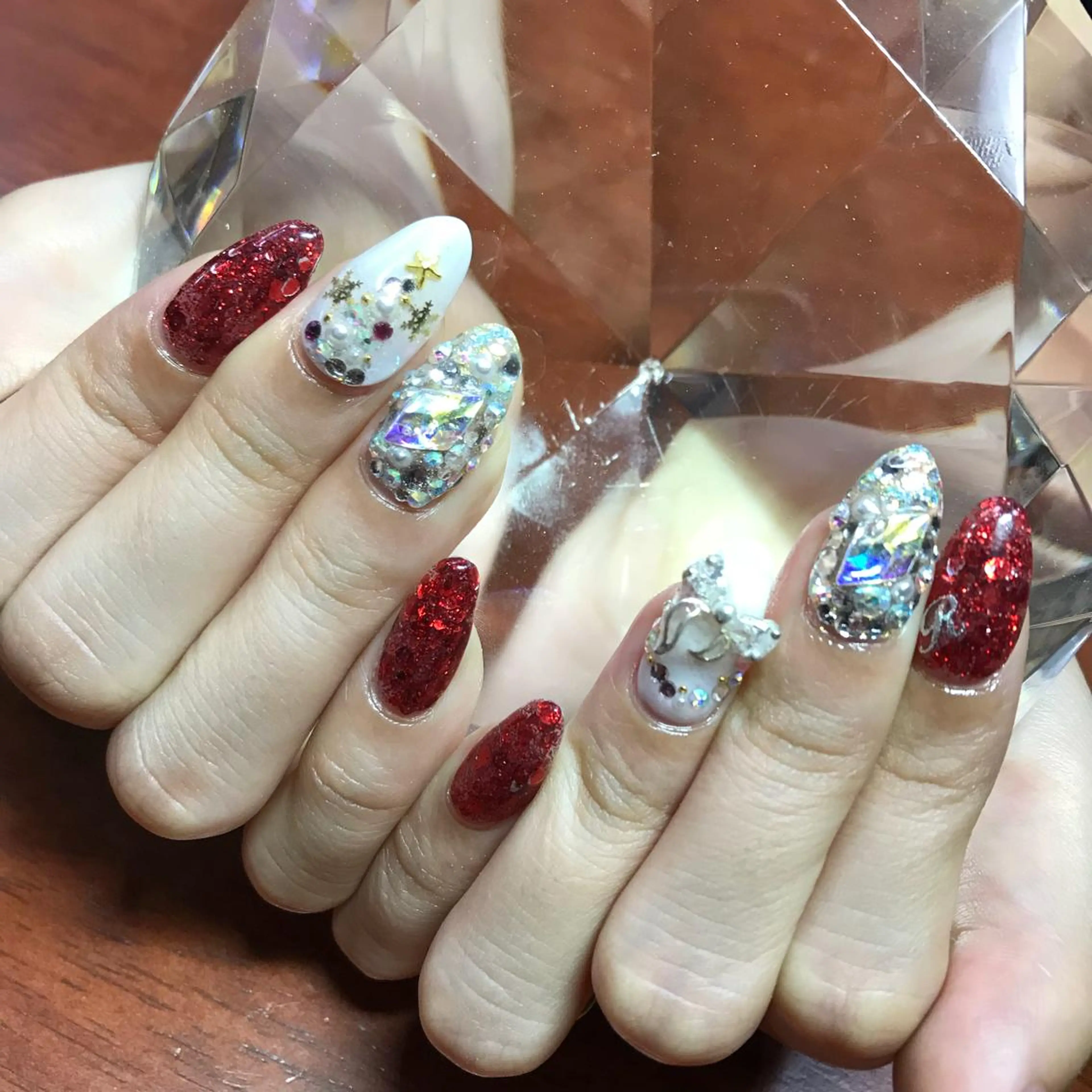 セミロング ネイル ストーンネイル ハンドネイル 《LB》ラブリエ Nail&eyeのマツエク・マツパデザイン