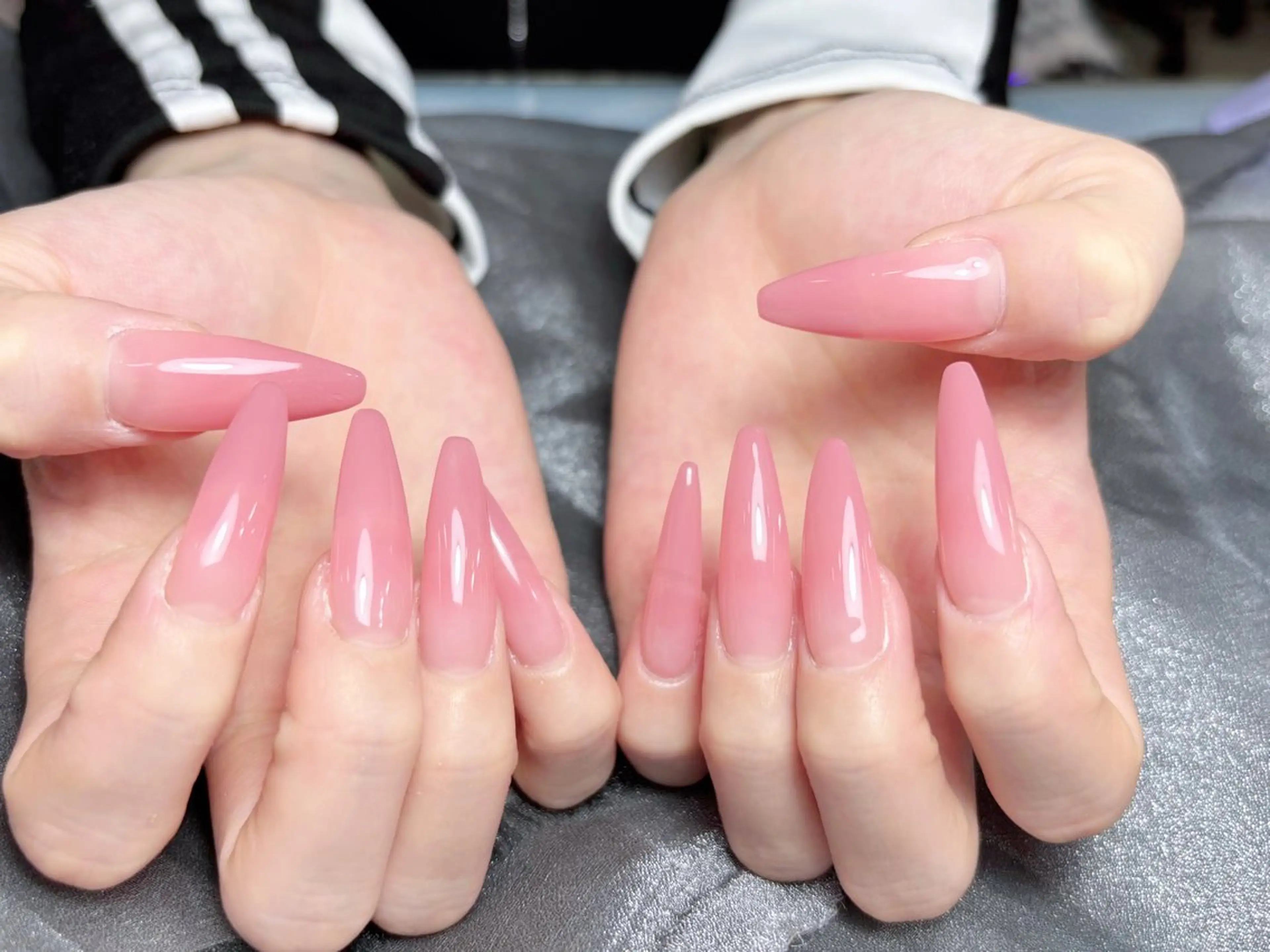 ネイル ハンドネイル H3 Nail Tsuki🦋💙のネイルデザイン