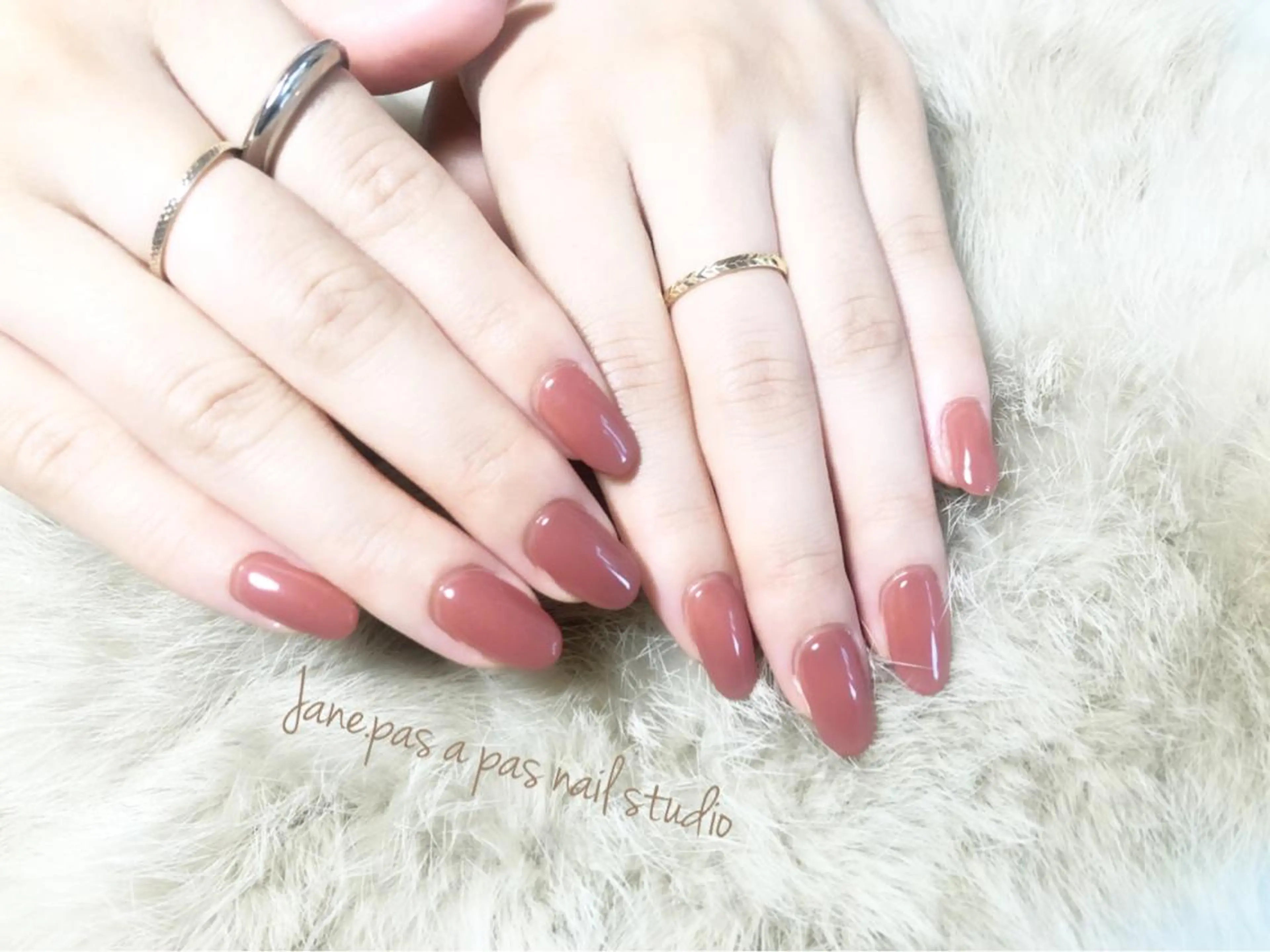 ネイル Yakko pas á pasのネイルデザイン