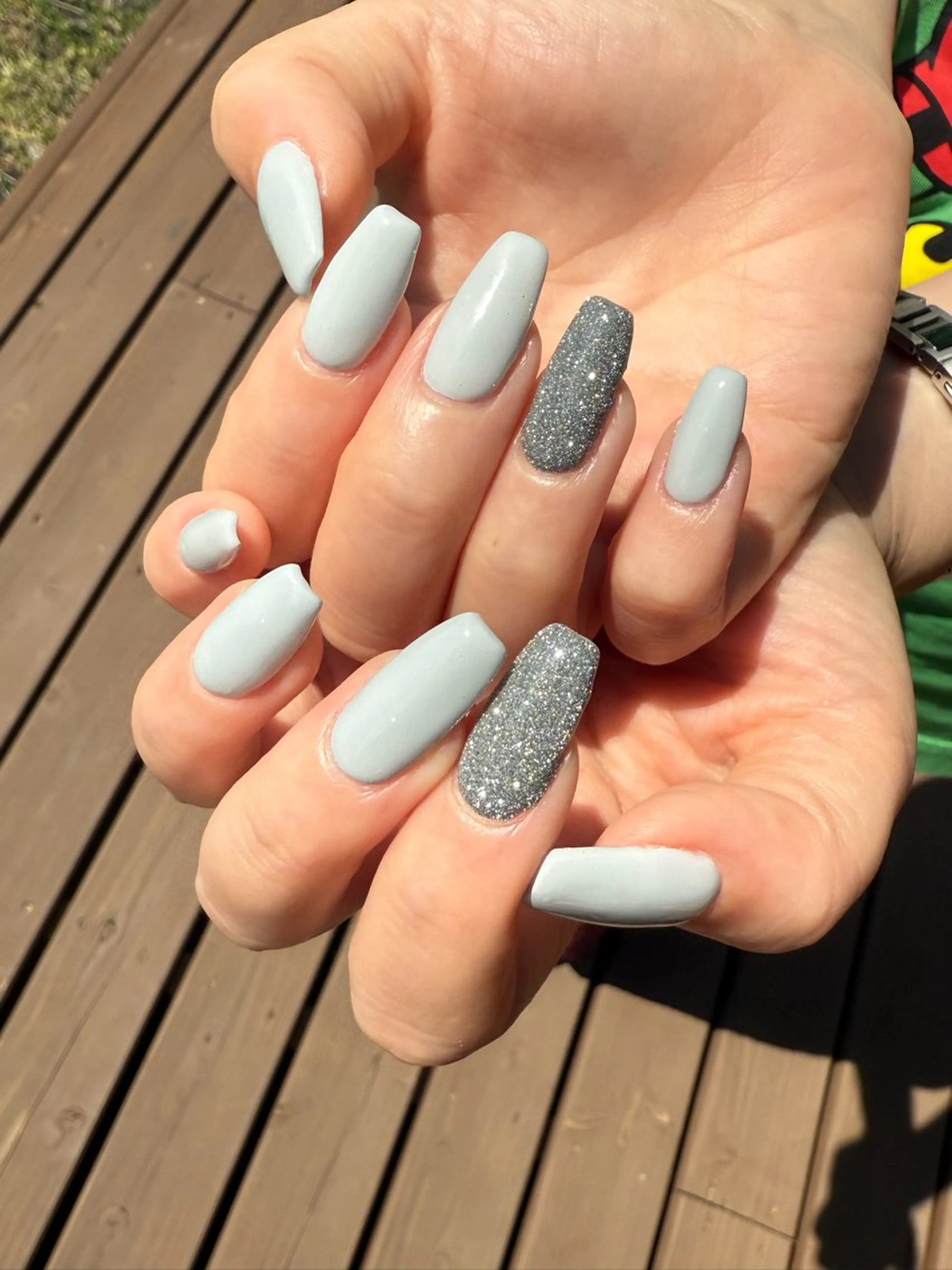 ネイル フラッシュネイル ラメ(グリッター) ワンカラーネイル フットネイル ︎︎☾ minami︎︎☾のネイルデザイン