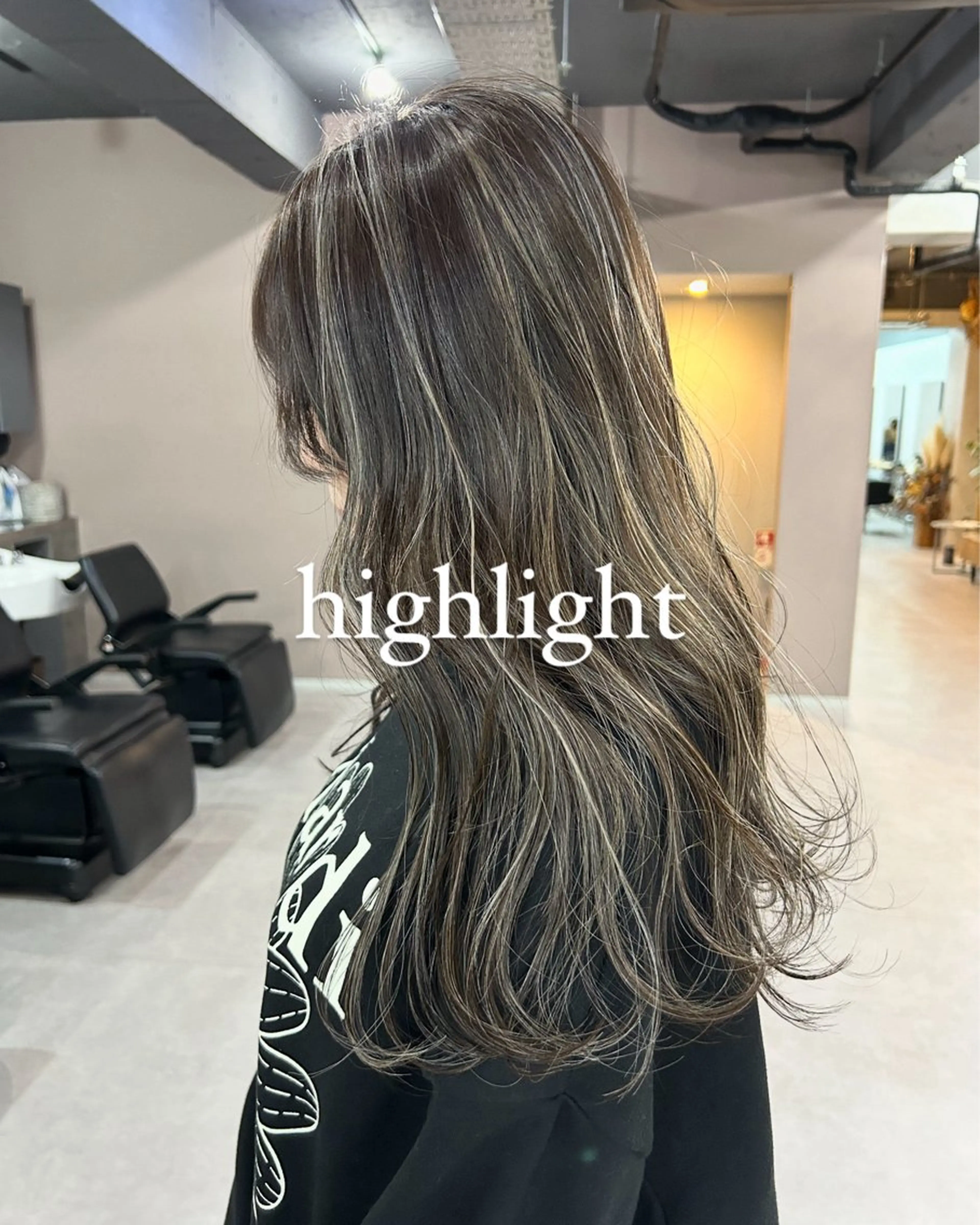 セミロング カット ヘアカラー トリートメント ミディアムレイヤー カット/ハイライトのヘアスタイル