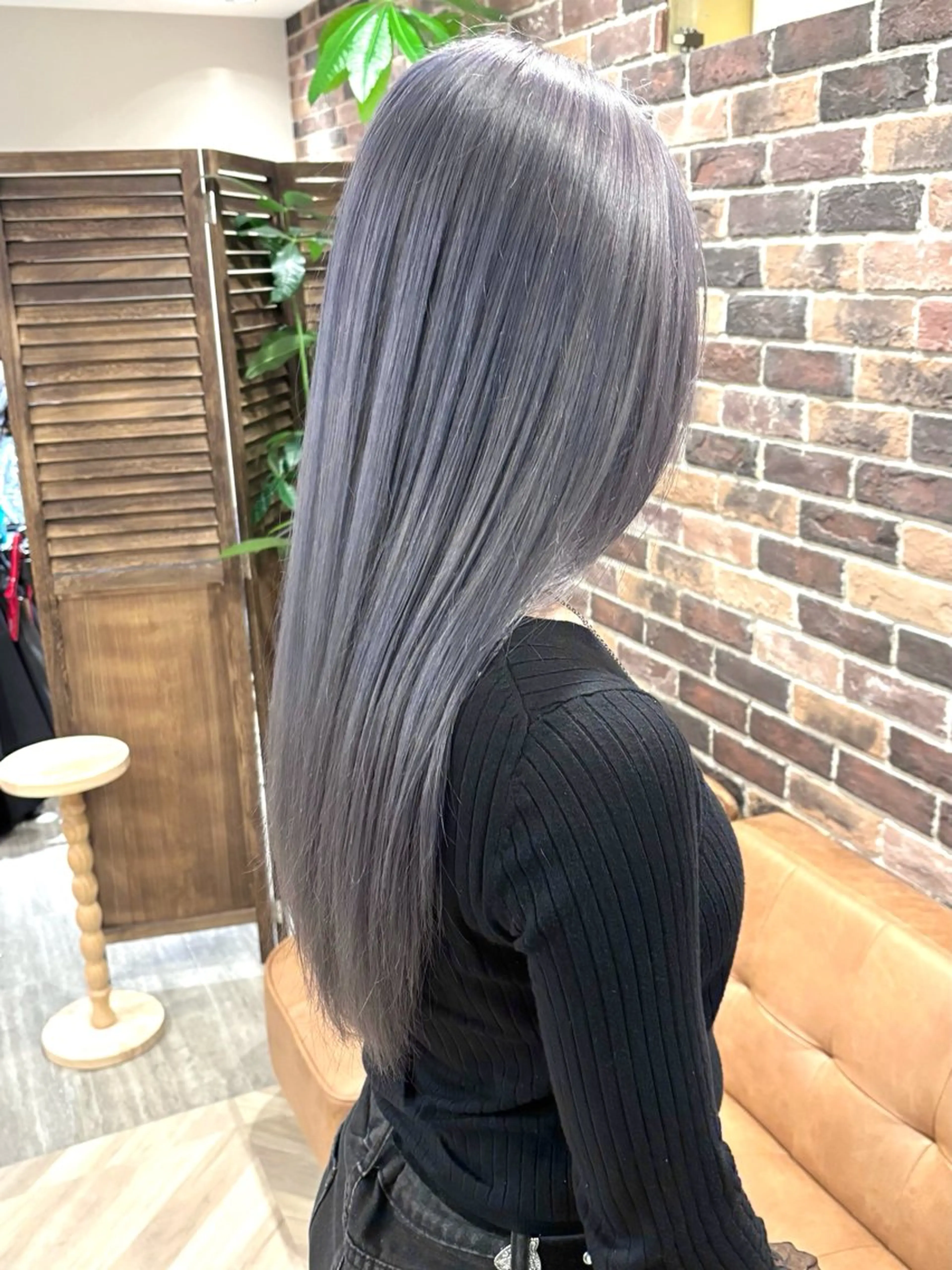 ロング 艶髪／透け感カラー ／ＲＹＯのヘアスタイル