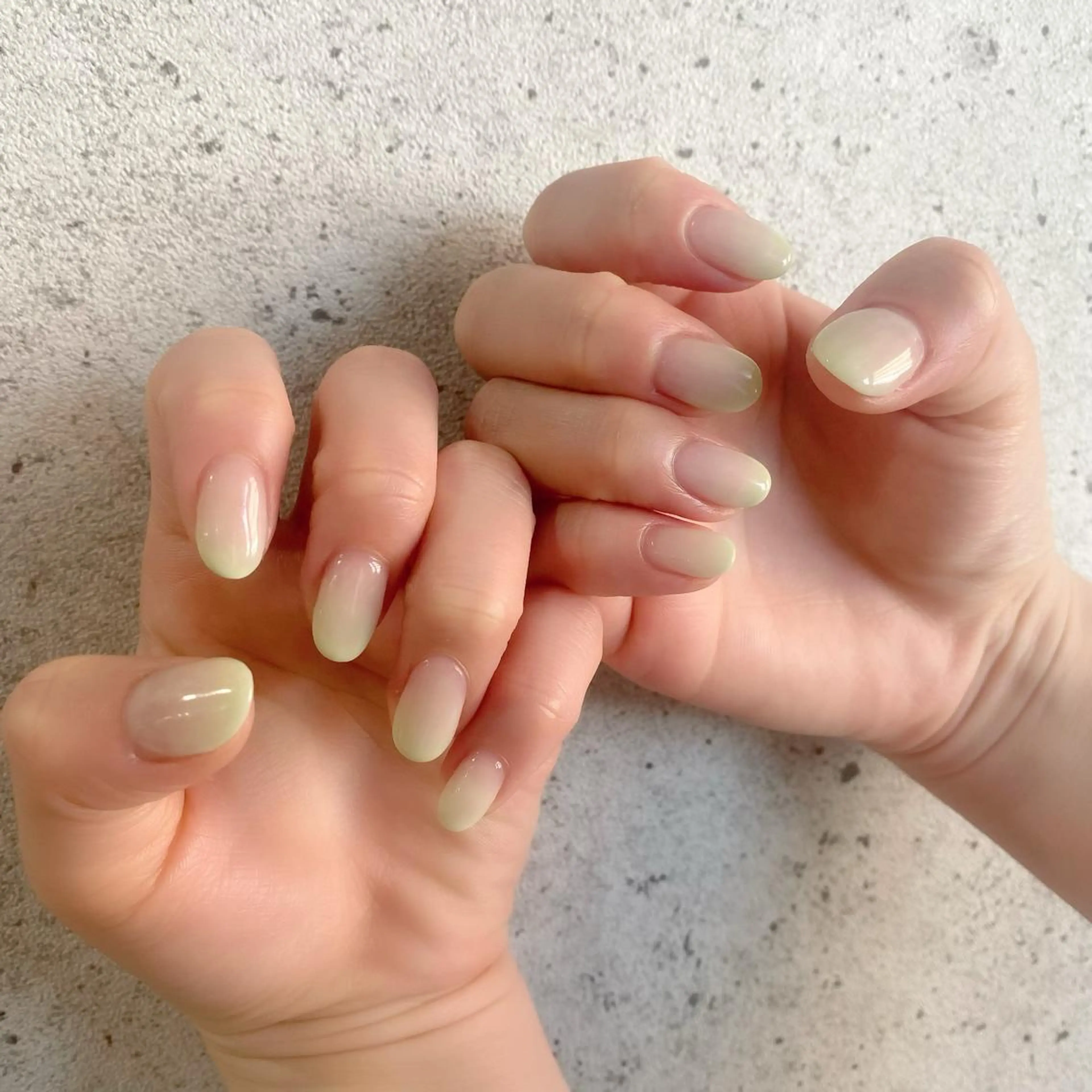 ミディアム カラー パーマ ヘアアレンジ メンズ キッズ ネイル マツエク・マツパ アイブロウ グラデーションカラー イエローカラー 眉カラー フットネイル グラデーション Salon Ｋのネイルデザイン