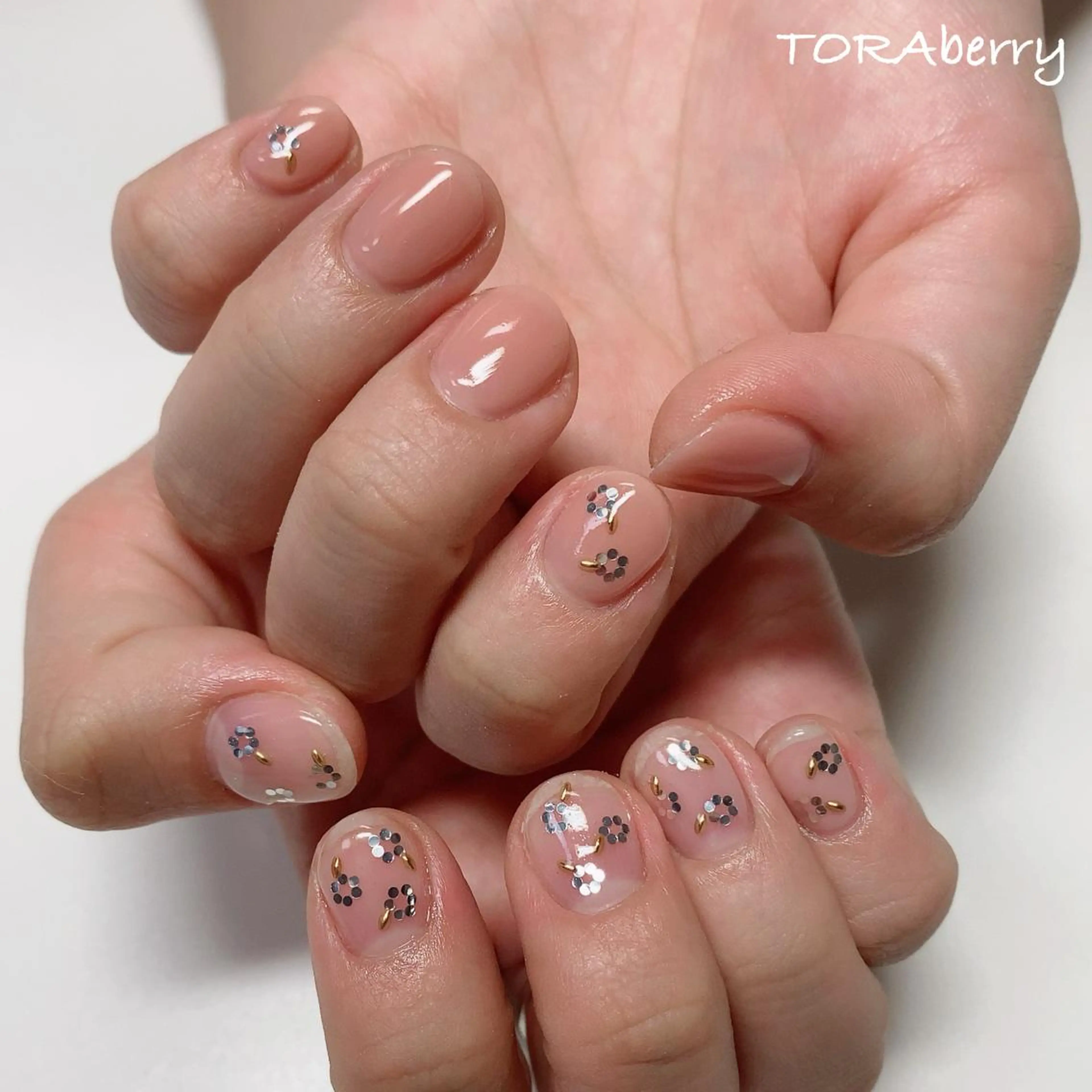 ネイル ネイリスト なつみのネイルデザイン