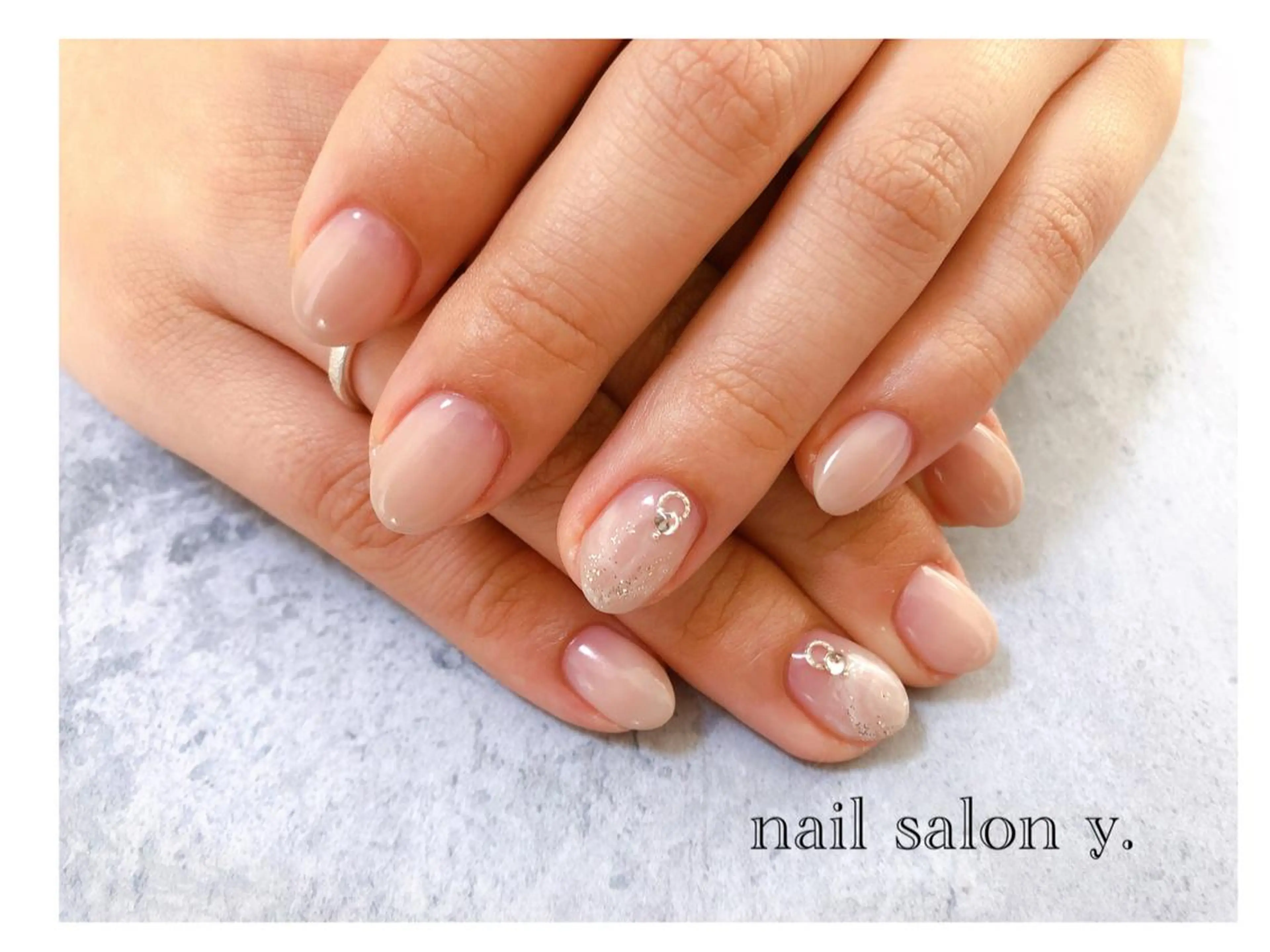 ネイル nailsalon y.のネイルデザイン