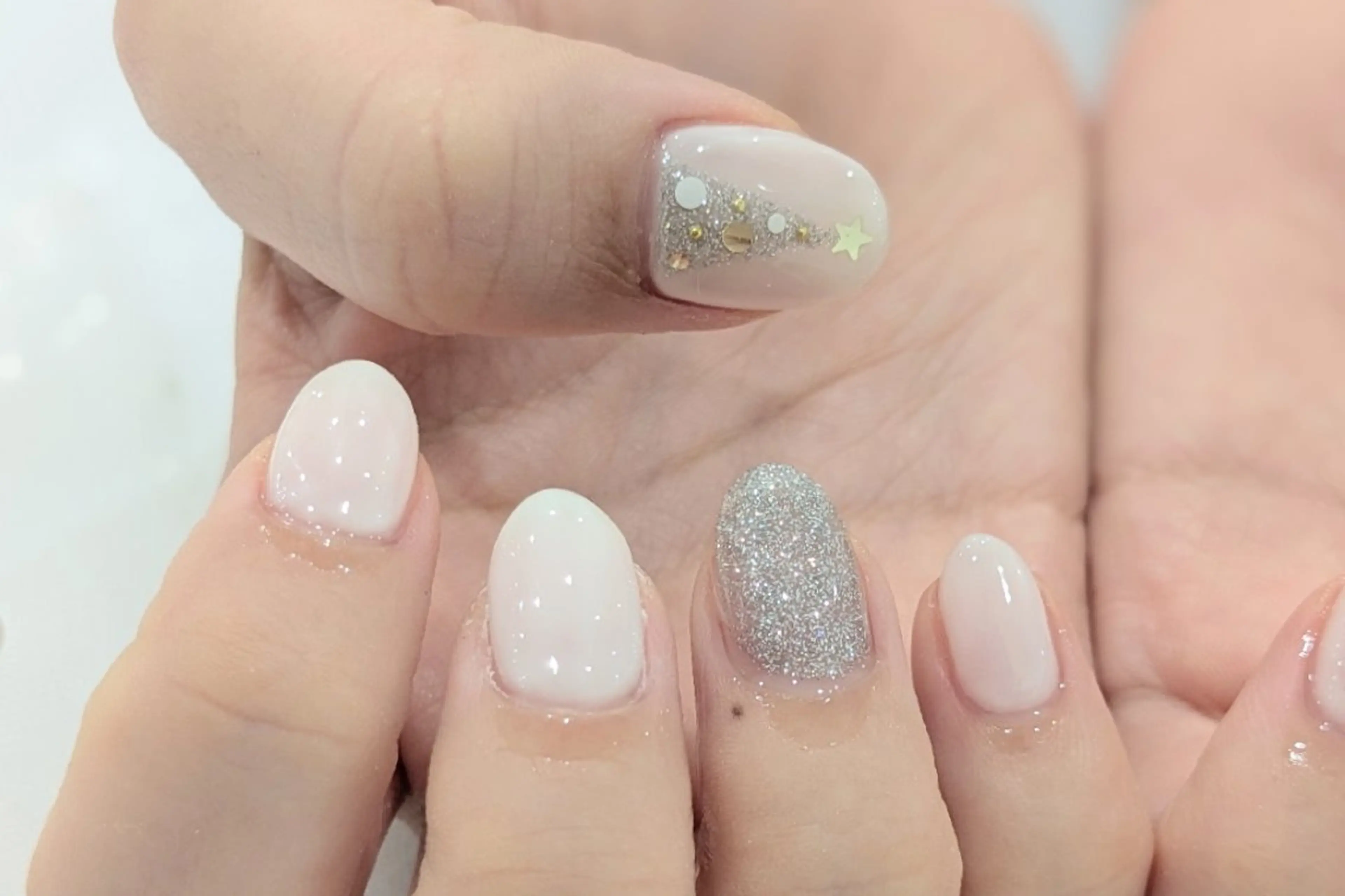 ネイル Lily nail 船橋 yuki🍒のネイルデザイン