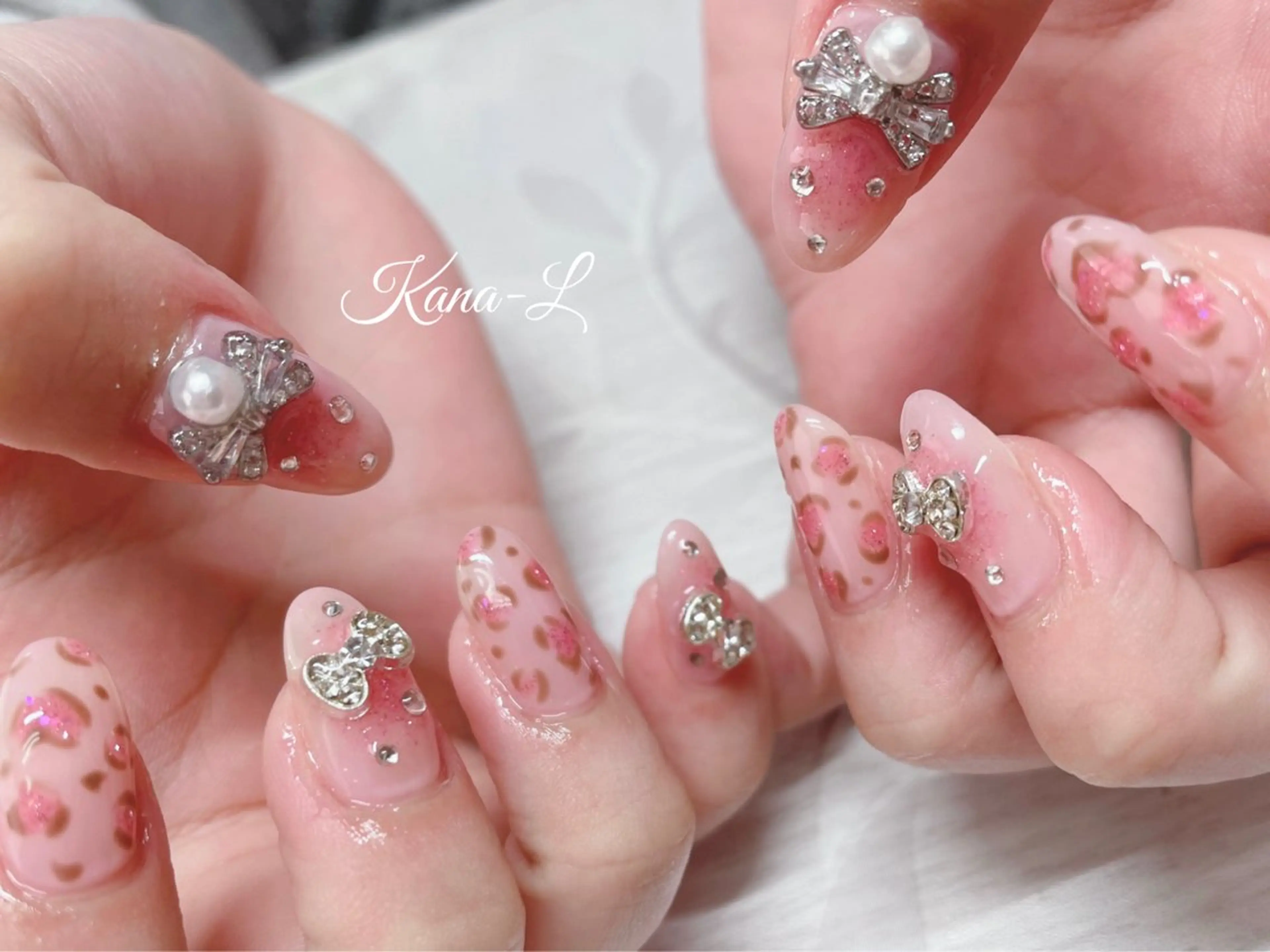 ネイル アニマル柄 チークネイル ジェルネイル 韓国ネイル パラジェル 芦辺 香奈のネイルデザイン