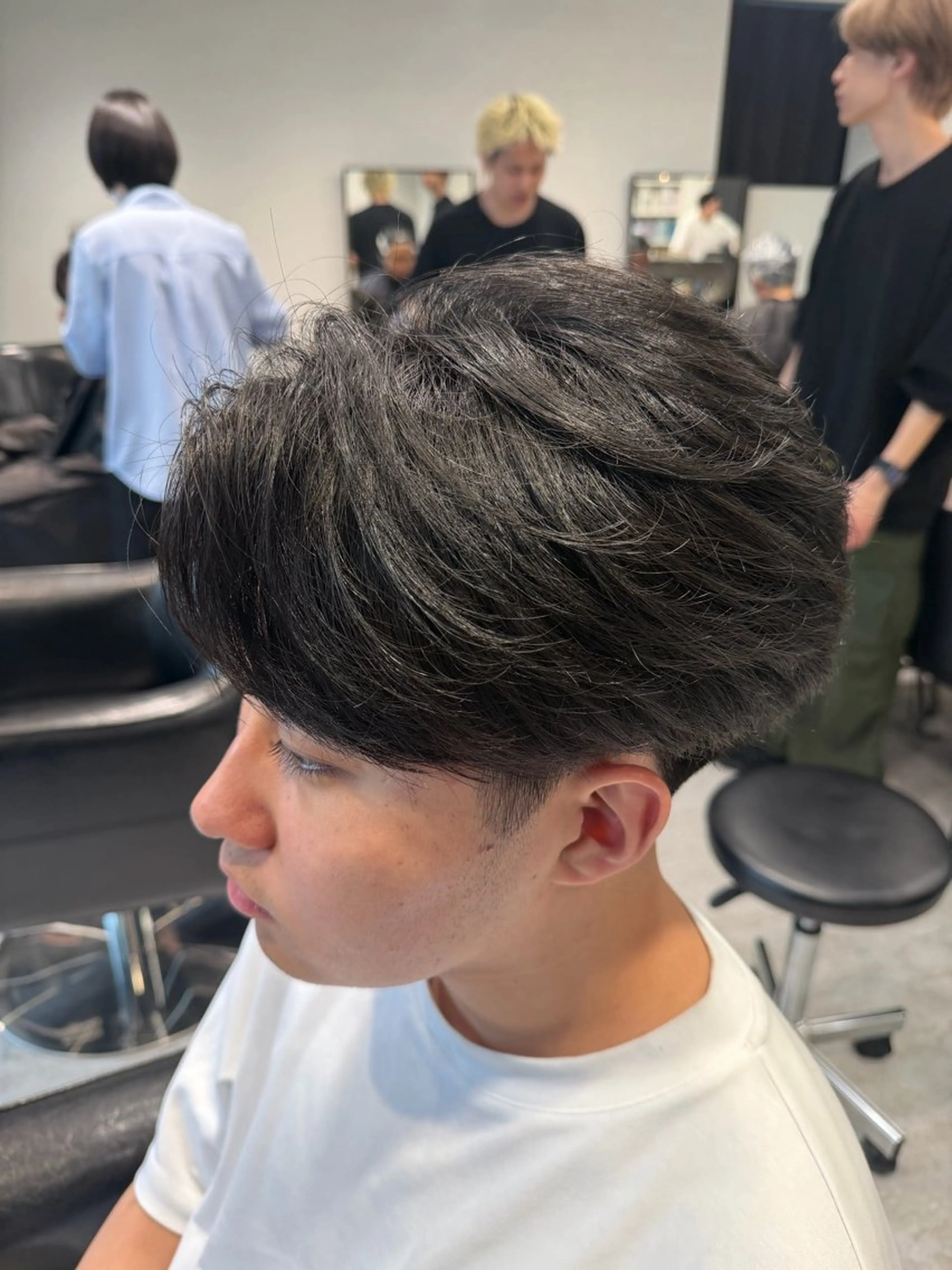 ミディアム メンズ カット 縮毛矯正 メンズ特化👨 細谷碧海のヘアスタイル