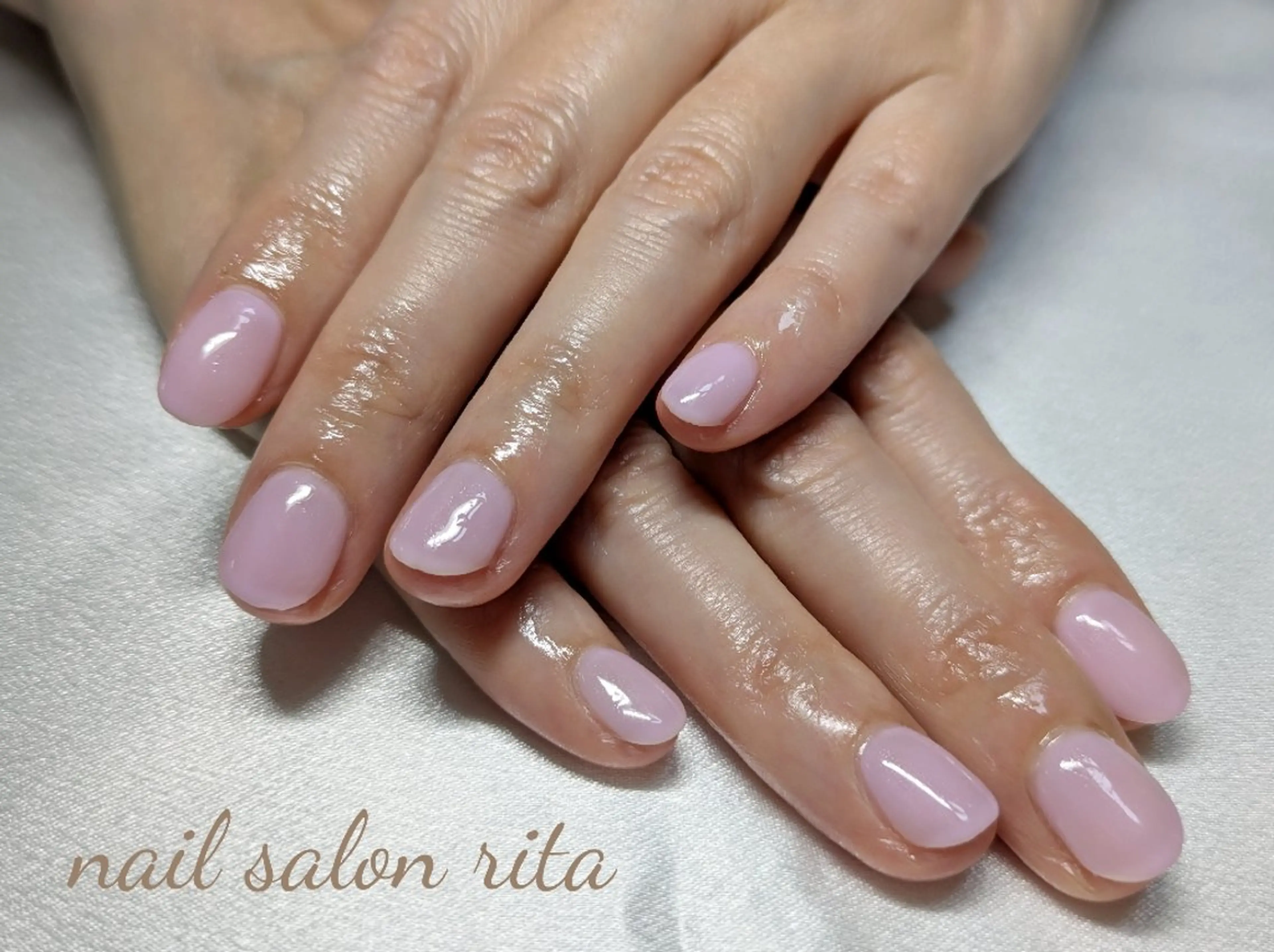 ネイル ハンドネイル nail salon rita所属・柴田 理紗のネイルデザイン