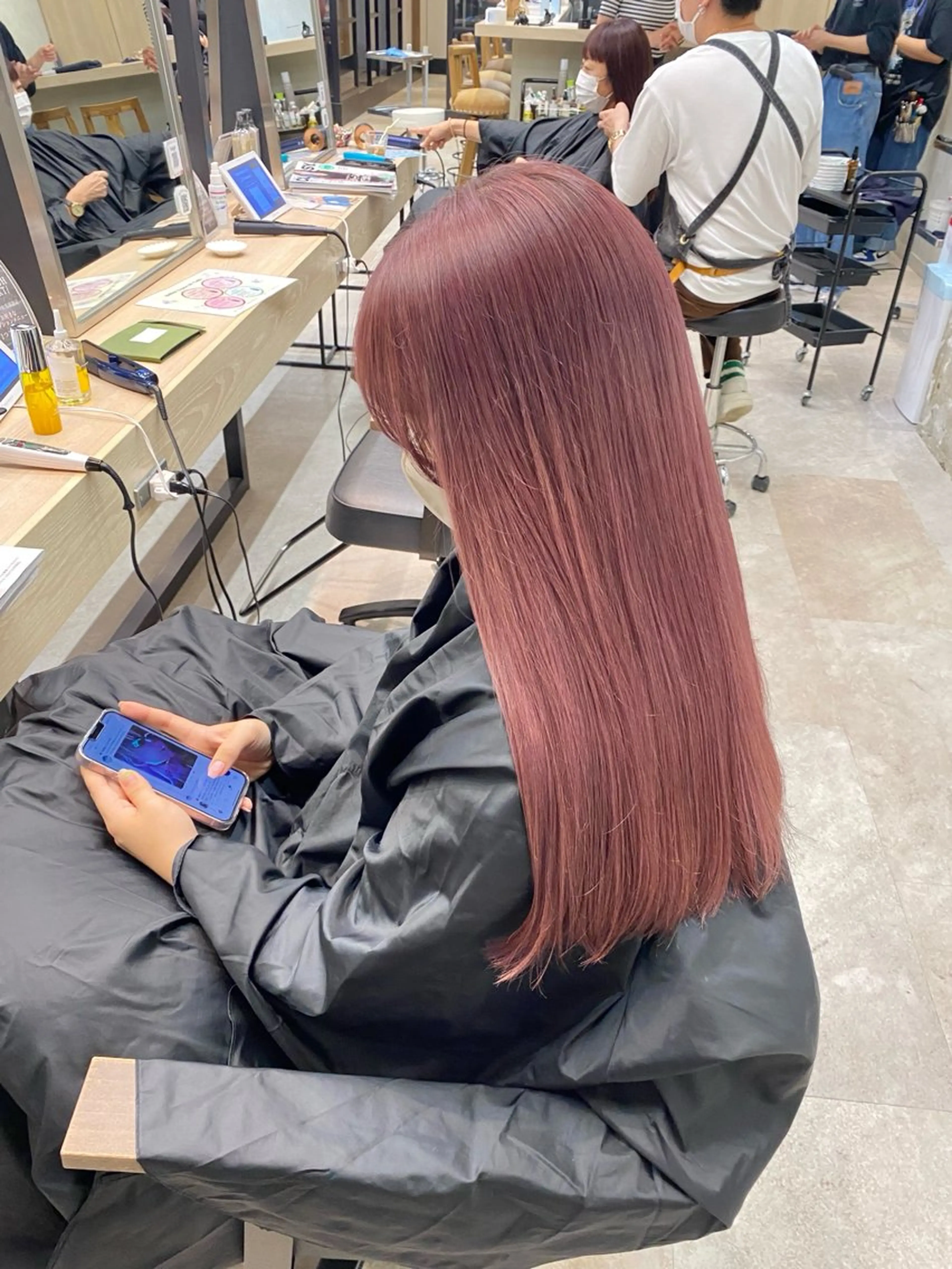 カラー ヘアカラー トリートメント Wカラー┆ブラウン ┆うる艶┆ゆうはのヘアスタイル