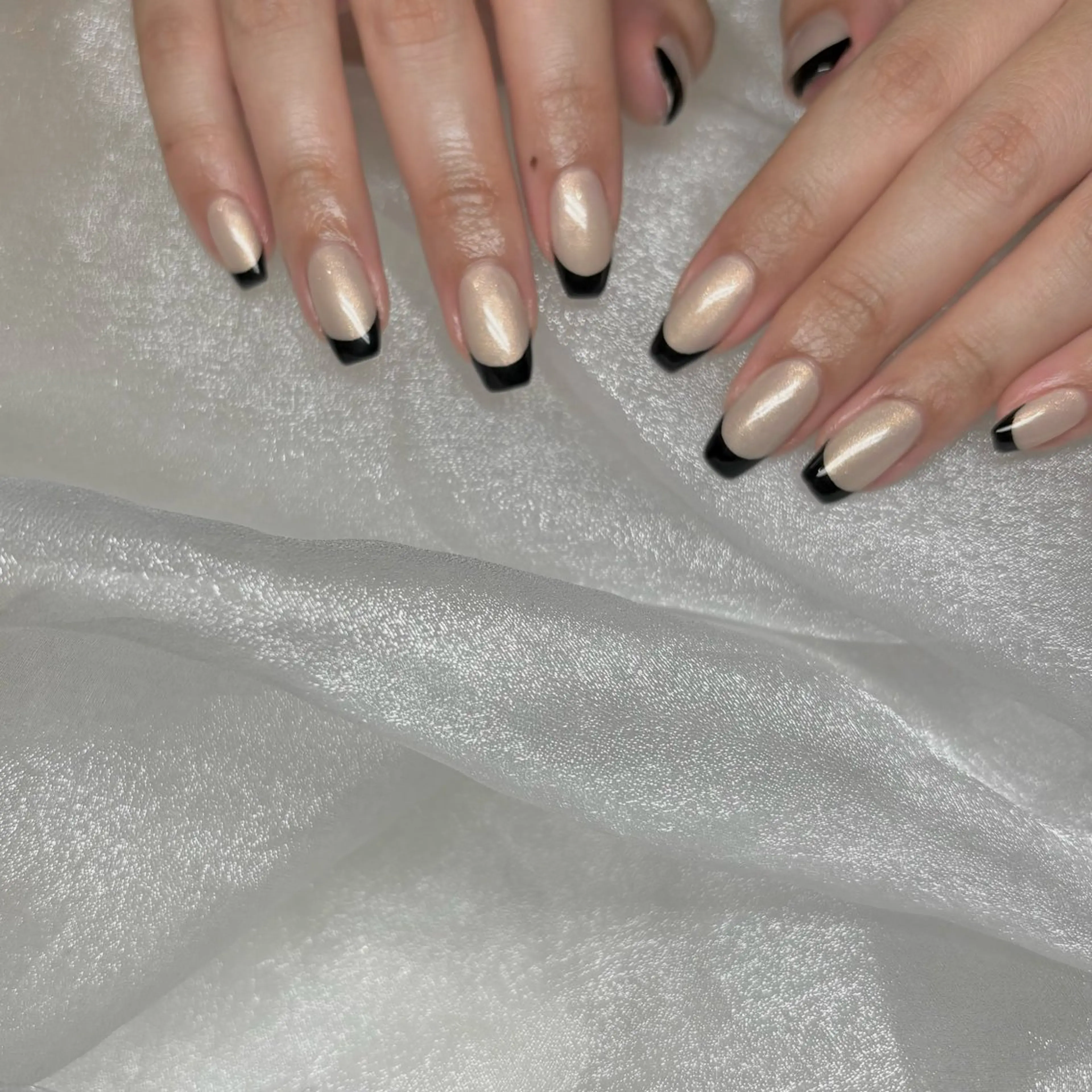 ネイル ハンドネイル ANNE梅田ALLYS店所属・村上 カンナのネイルデザイン