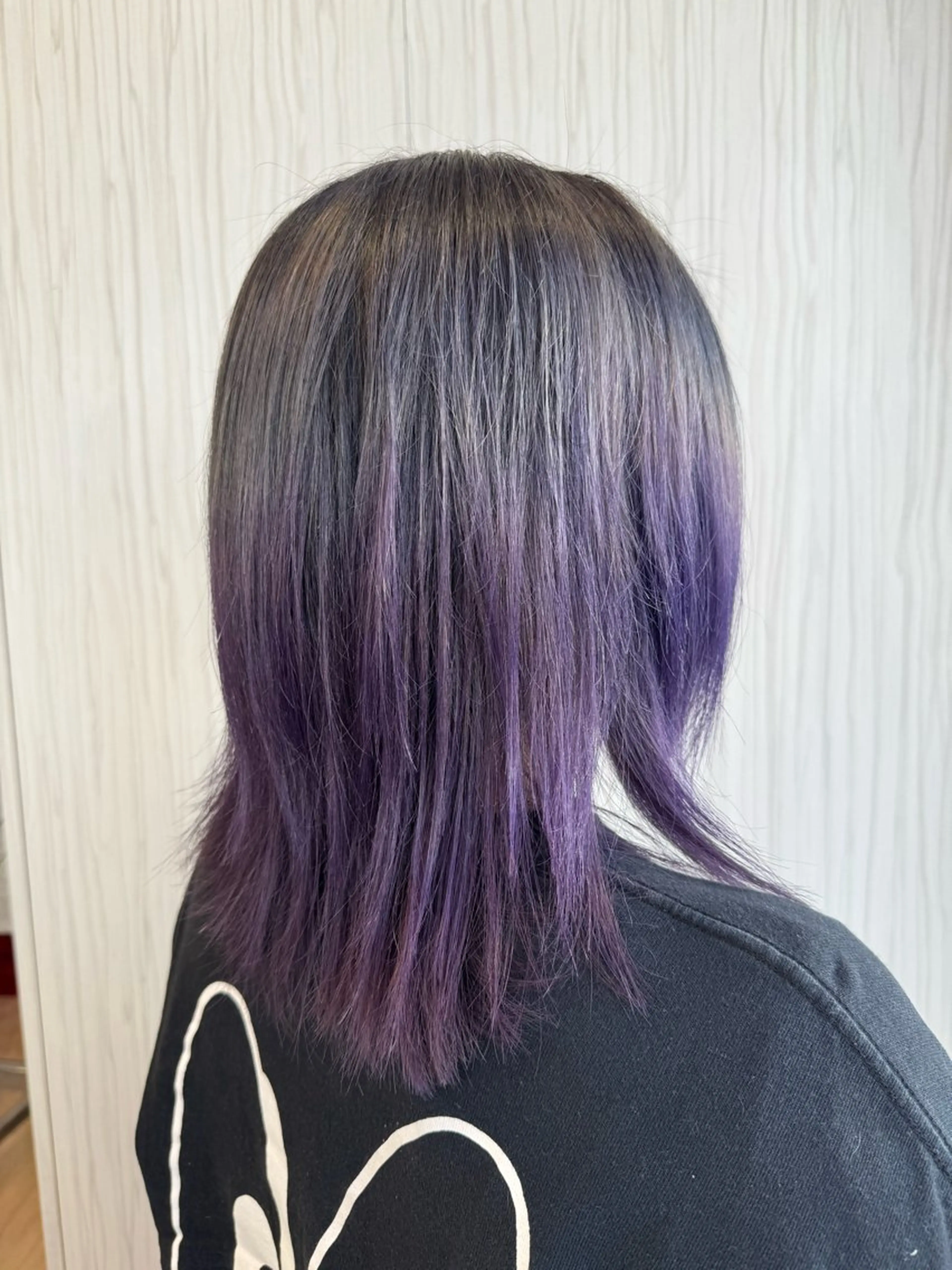 ミディアム カット ヘアカラー 松尾 怜奈のヘアスタイル