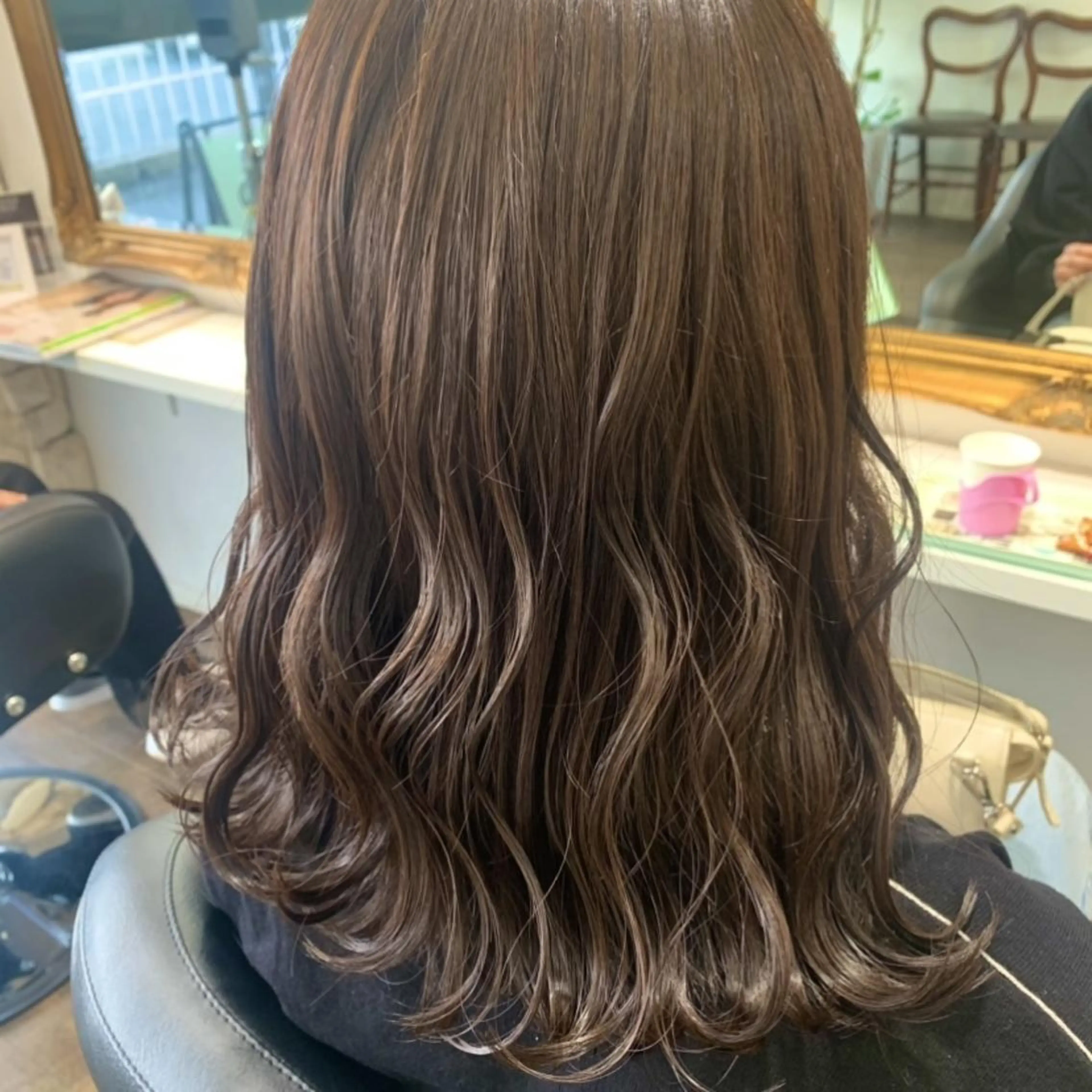 セミロング カラー アッシュ アッシュブラウン ブラウンカラー beauty   beast 西新店のヘアスタイル