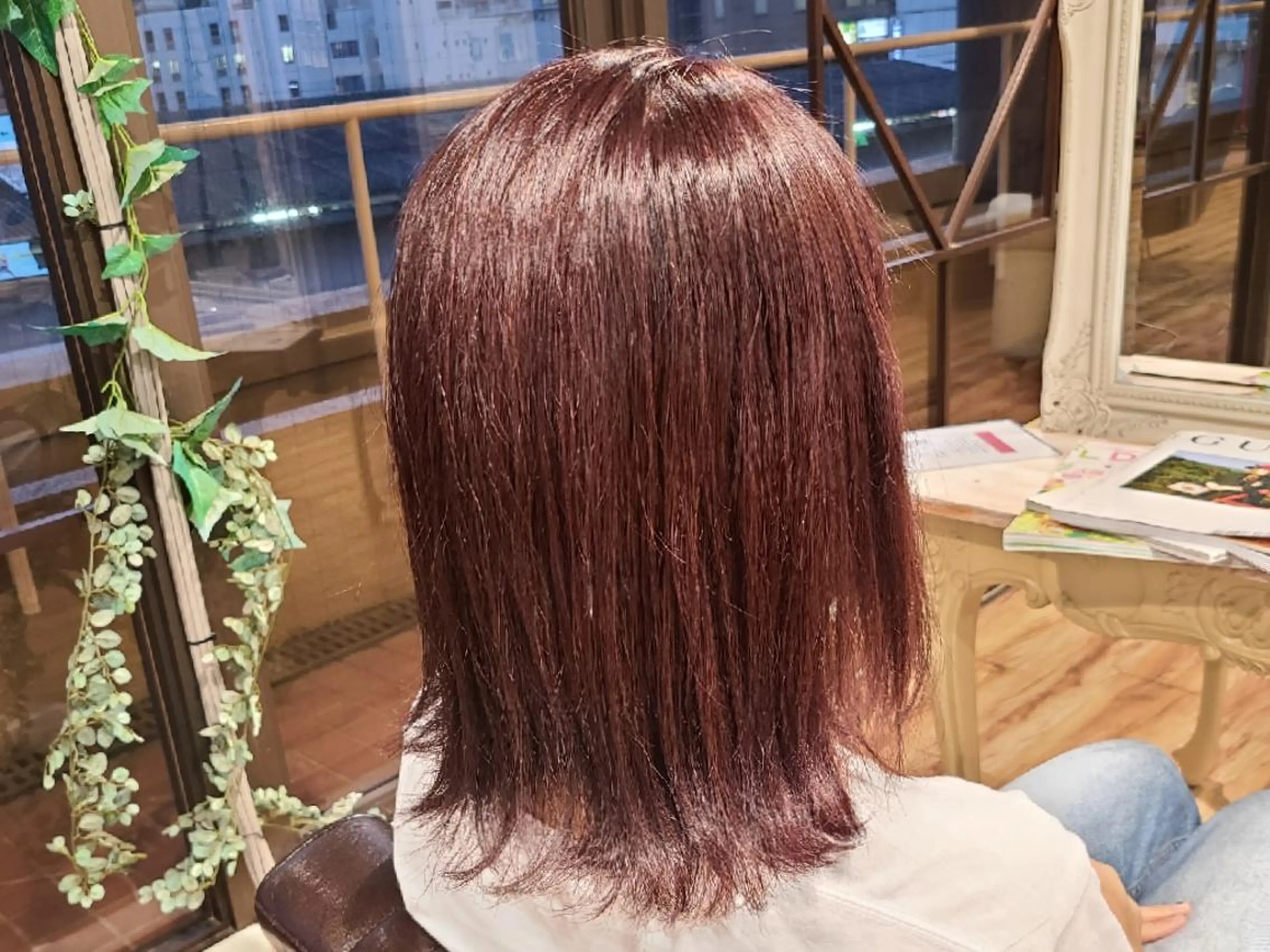 ミディアム SFIDA あいりのヘアスタイル